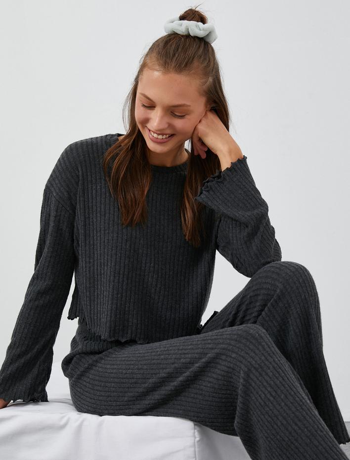  Crop Pijama Üstü Uzun Kollu