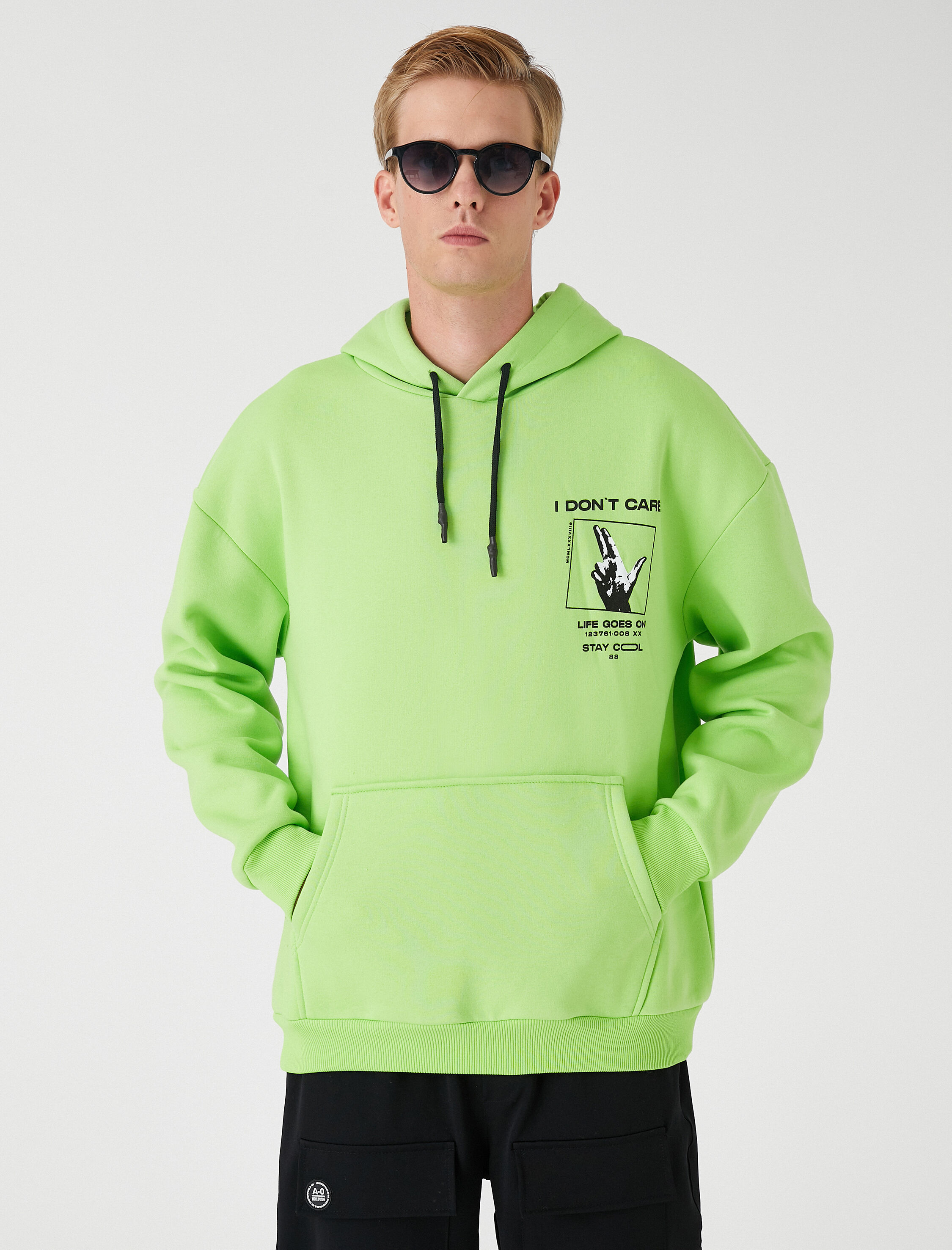   Kapşonlu Sweatshirt Şardonlu Slogan Baskılı