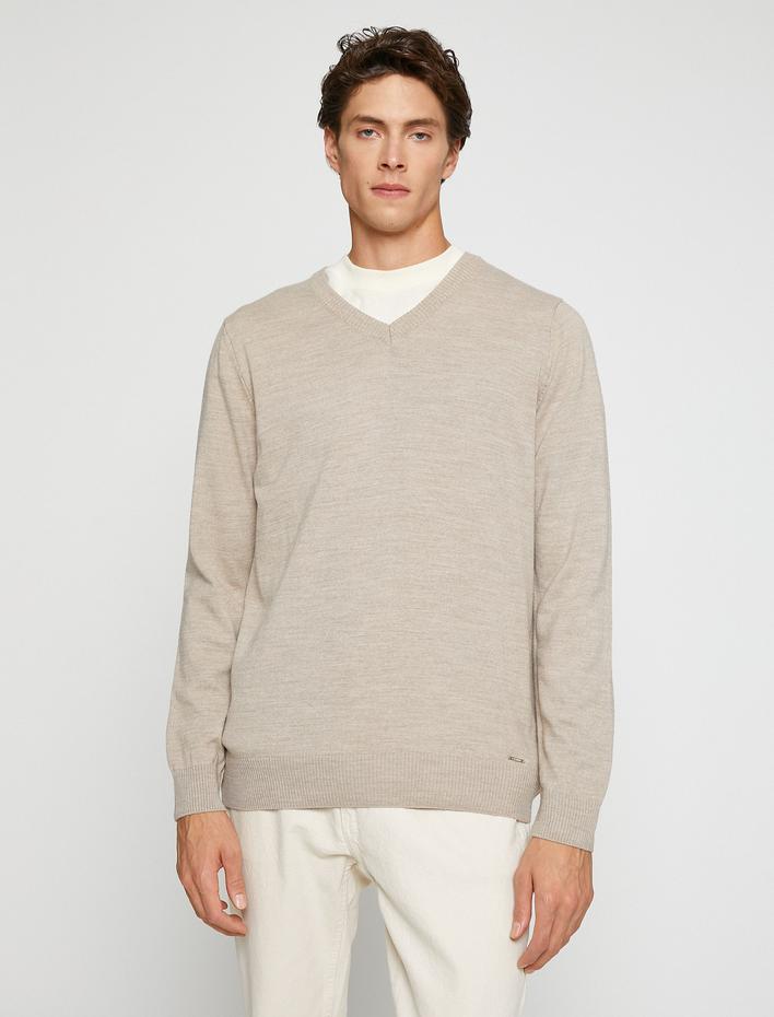  Basic Triko Kazak V Yaka