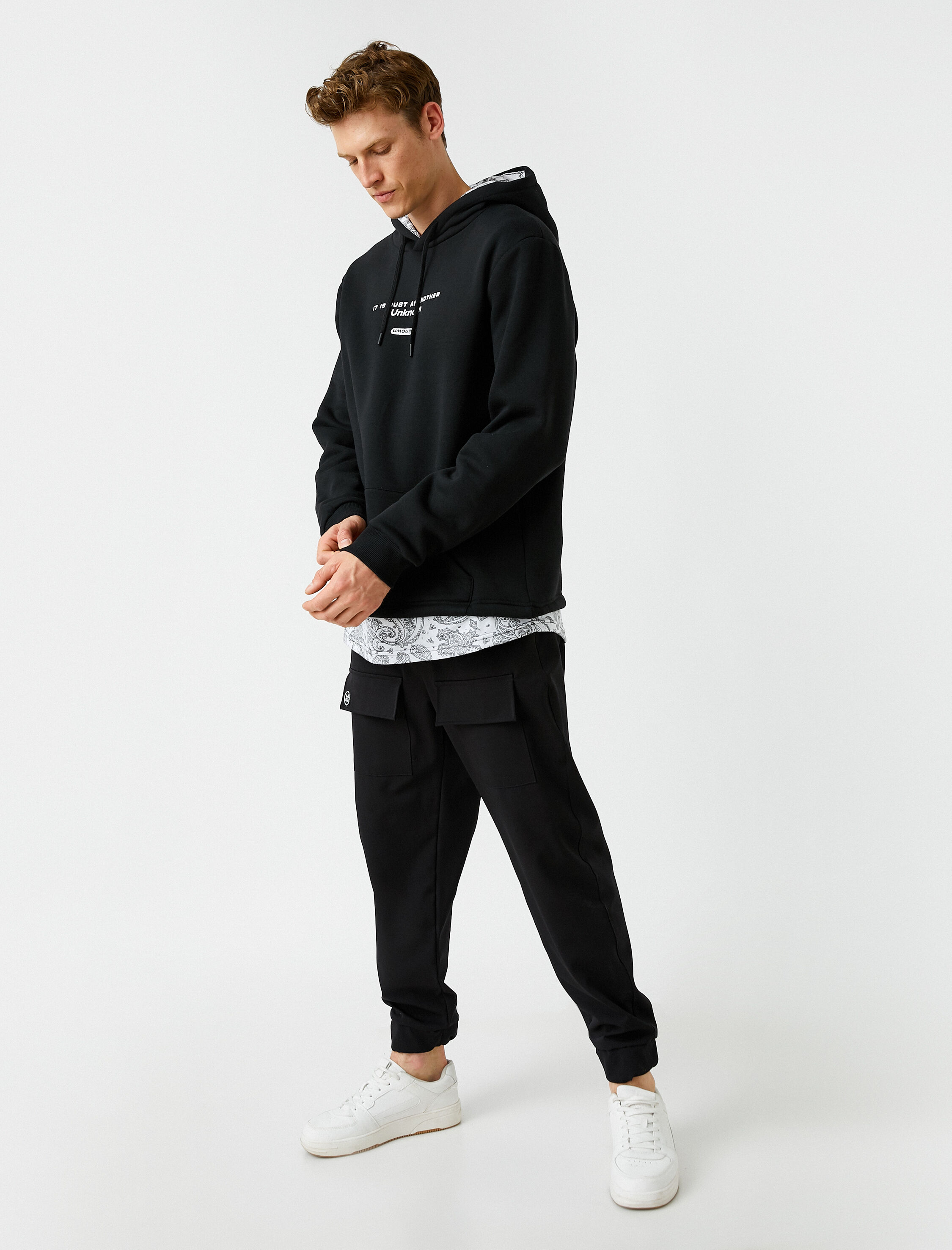   Baskılı Kapşonlu Sweatshirt Şardonlu