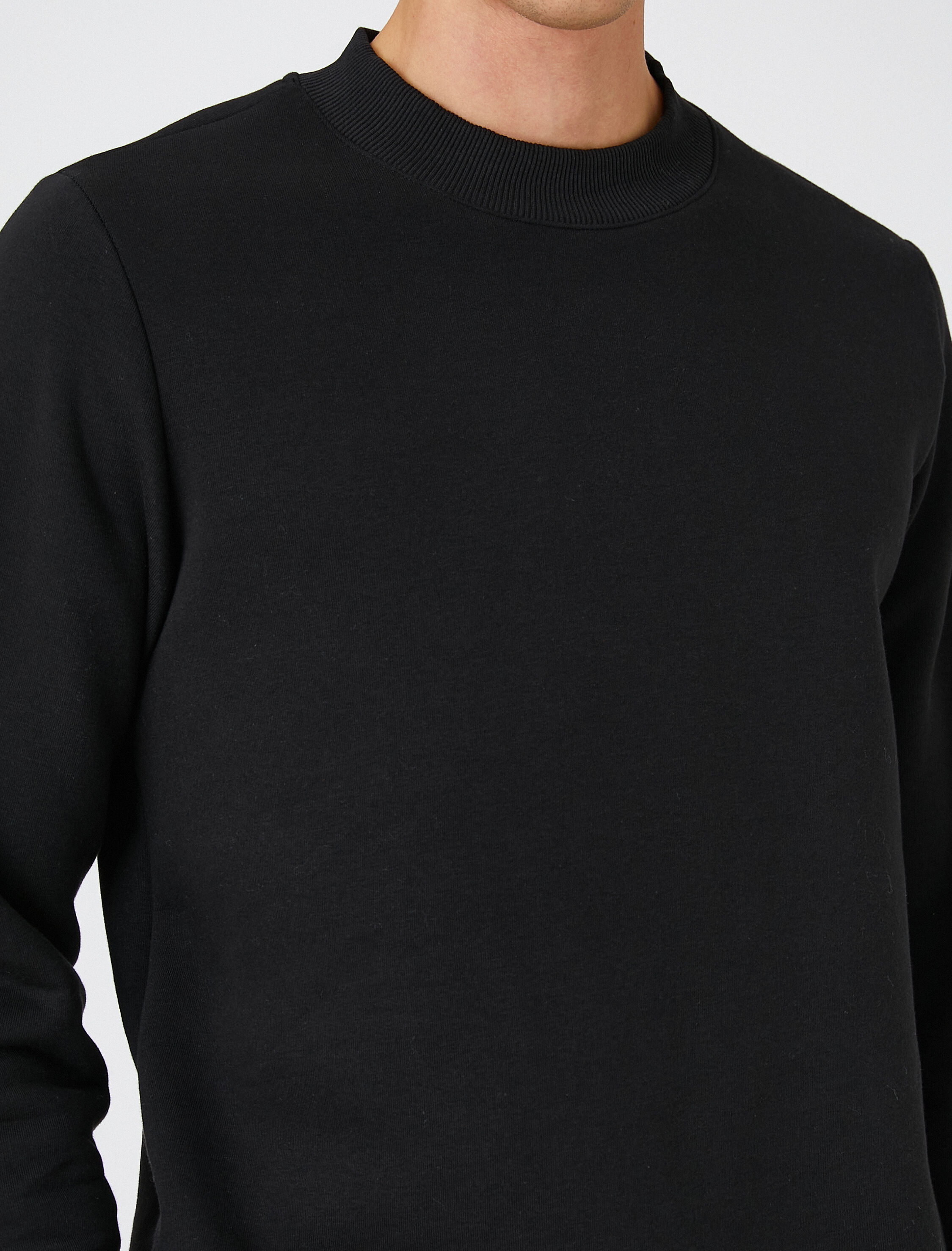   Basic Sweatshirt Şardonlu Yarım Balıkçı Yaka Uzun Kollu