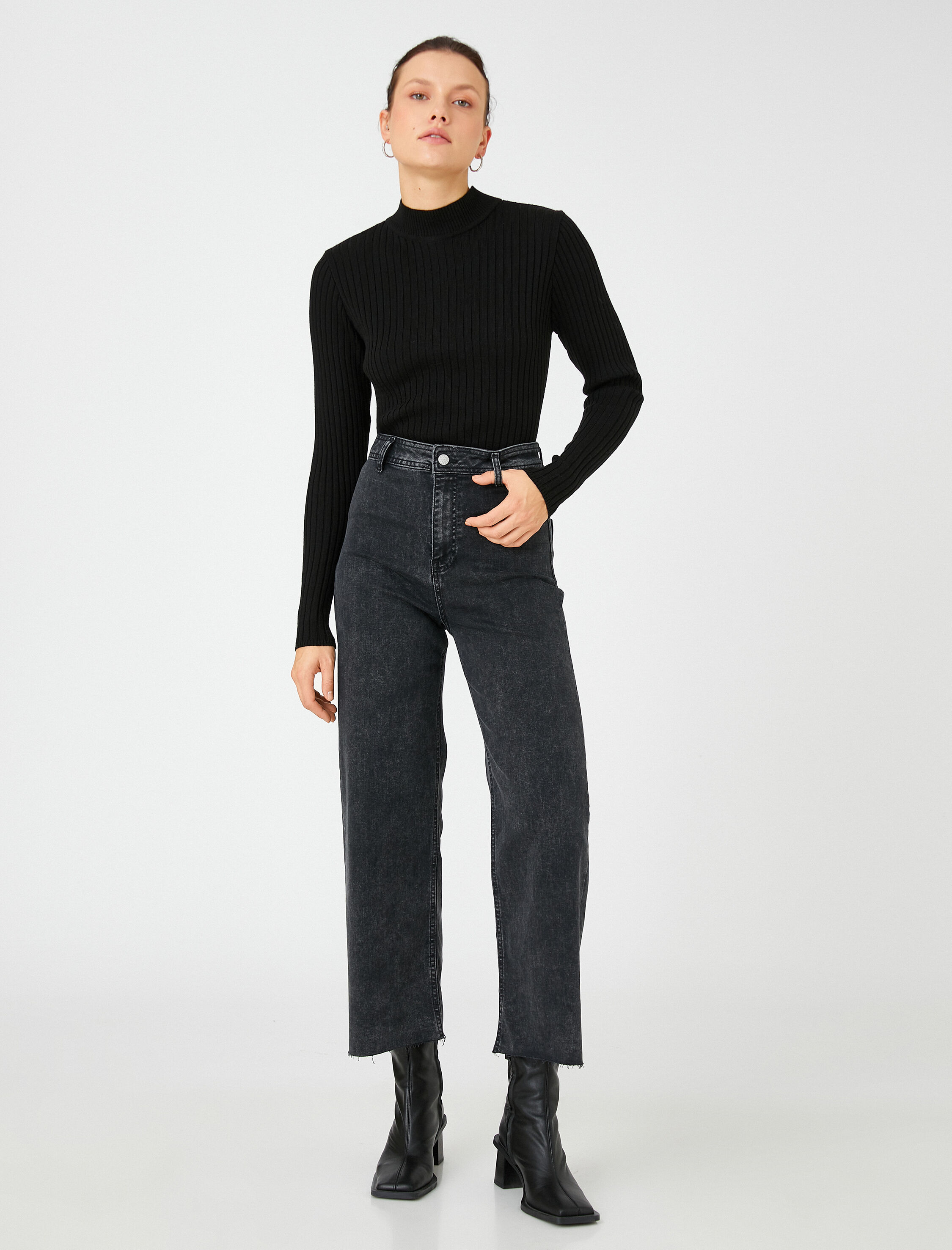   Geniş Kısa Paça Kot Pantolon Rahat Kesim- Sandra Jean