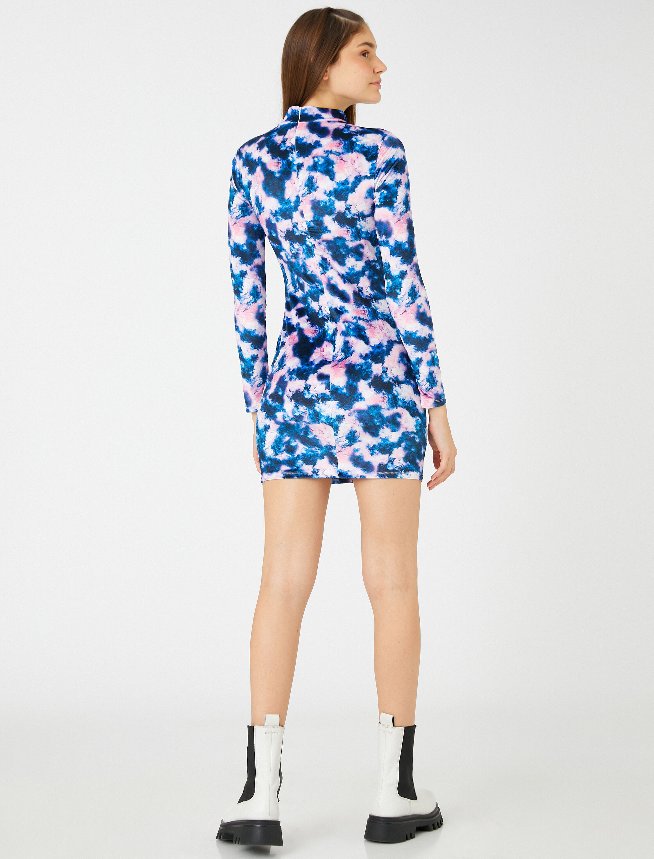   Mini Elbise Pencere Detaylı Uzun Kollu Büzgülü