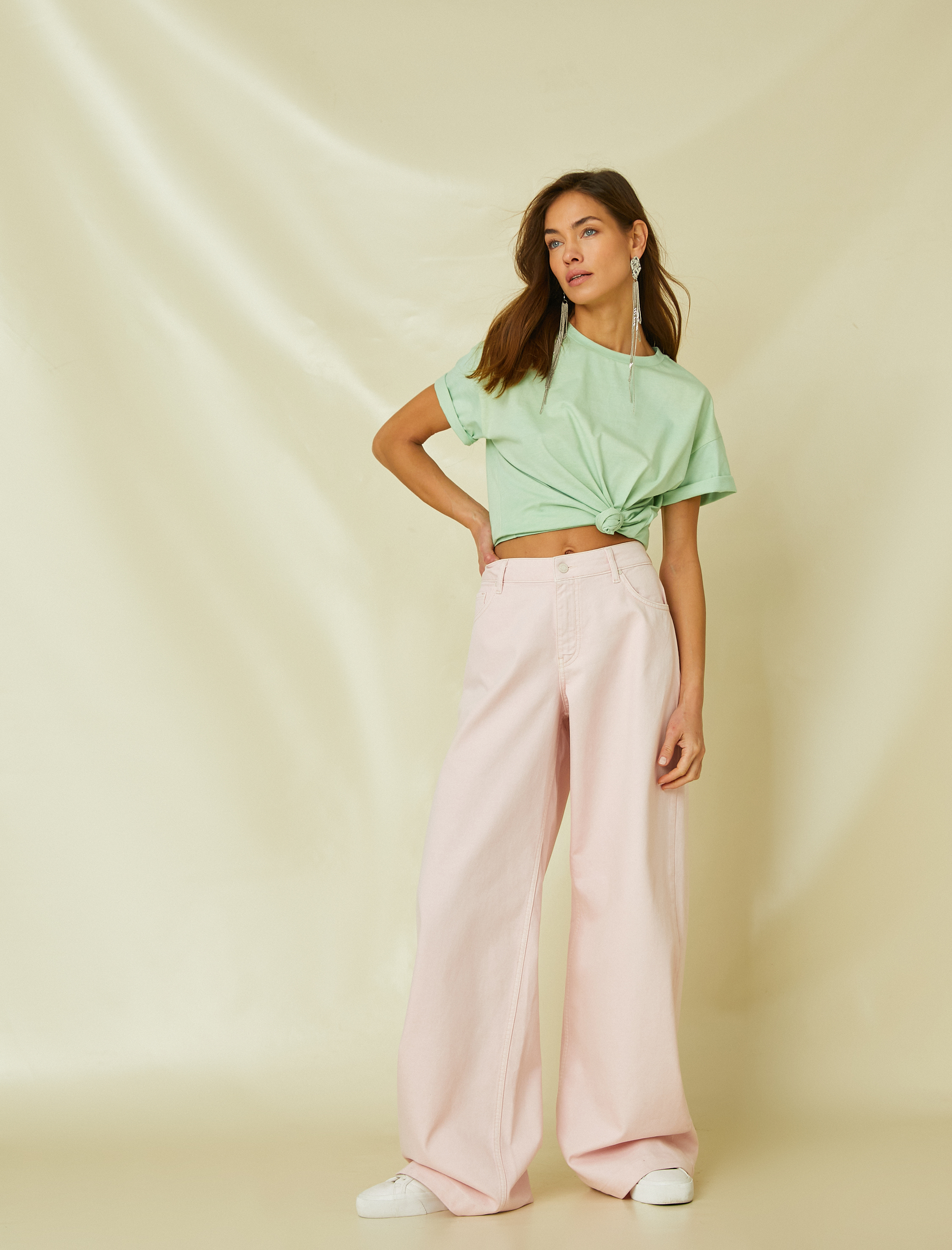   Düz Paça Kot Pantolon Yüksek Bel