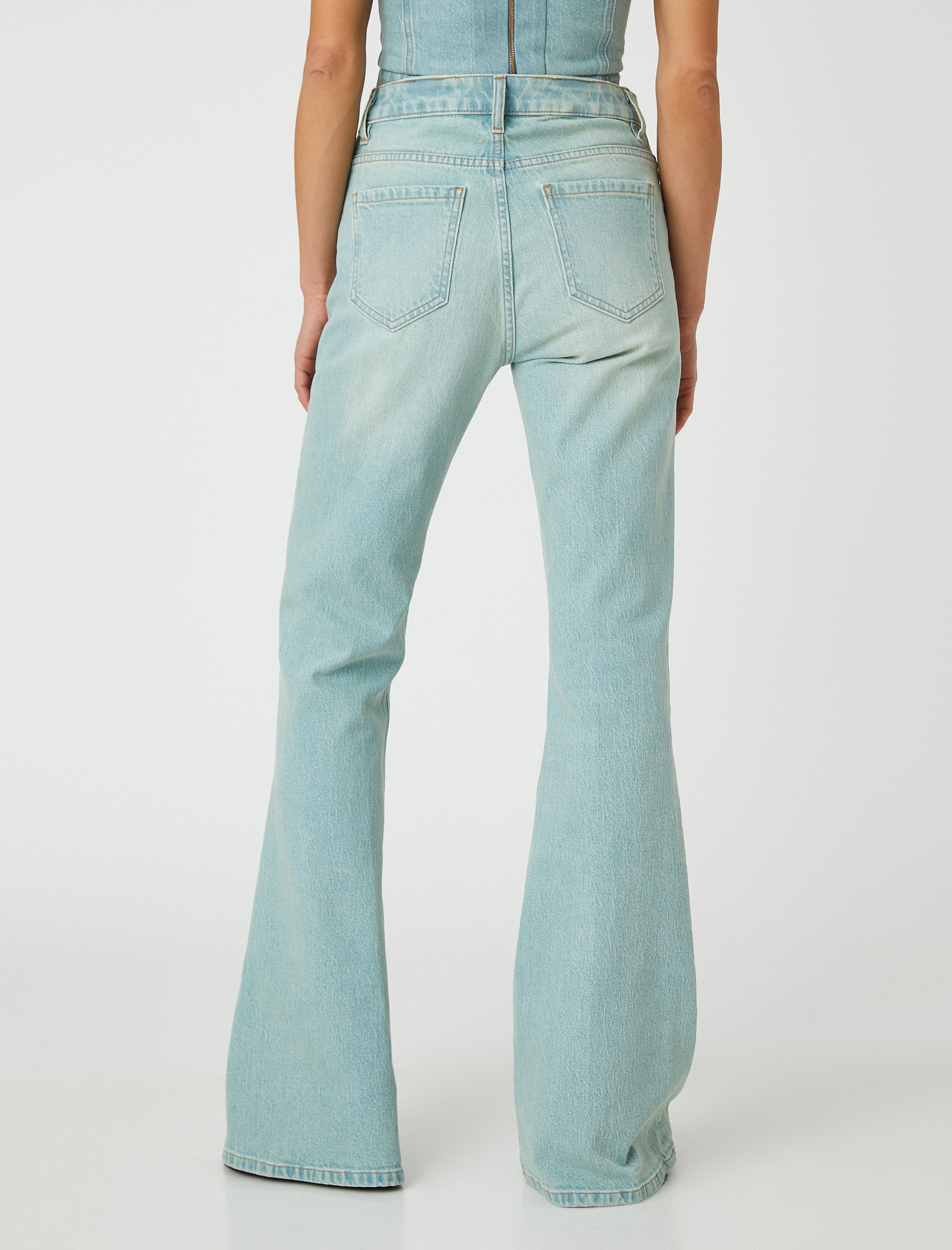   İspanyol Paça Kot Pantolon Dar Kesim