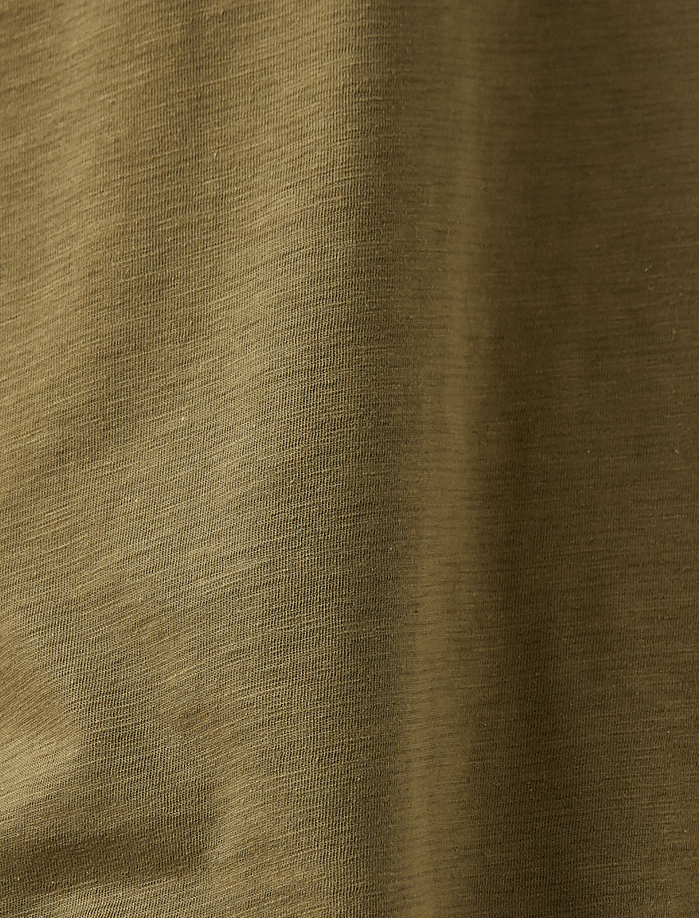   V Yaka Basic Tişört