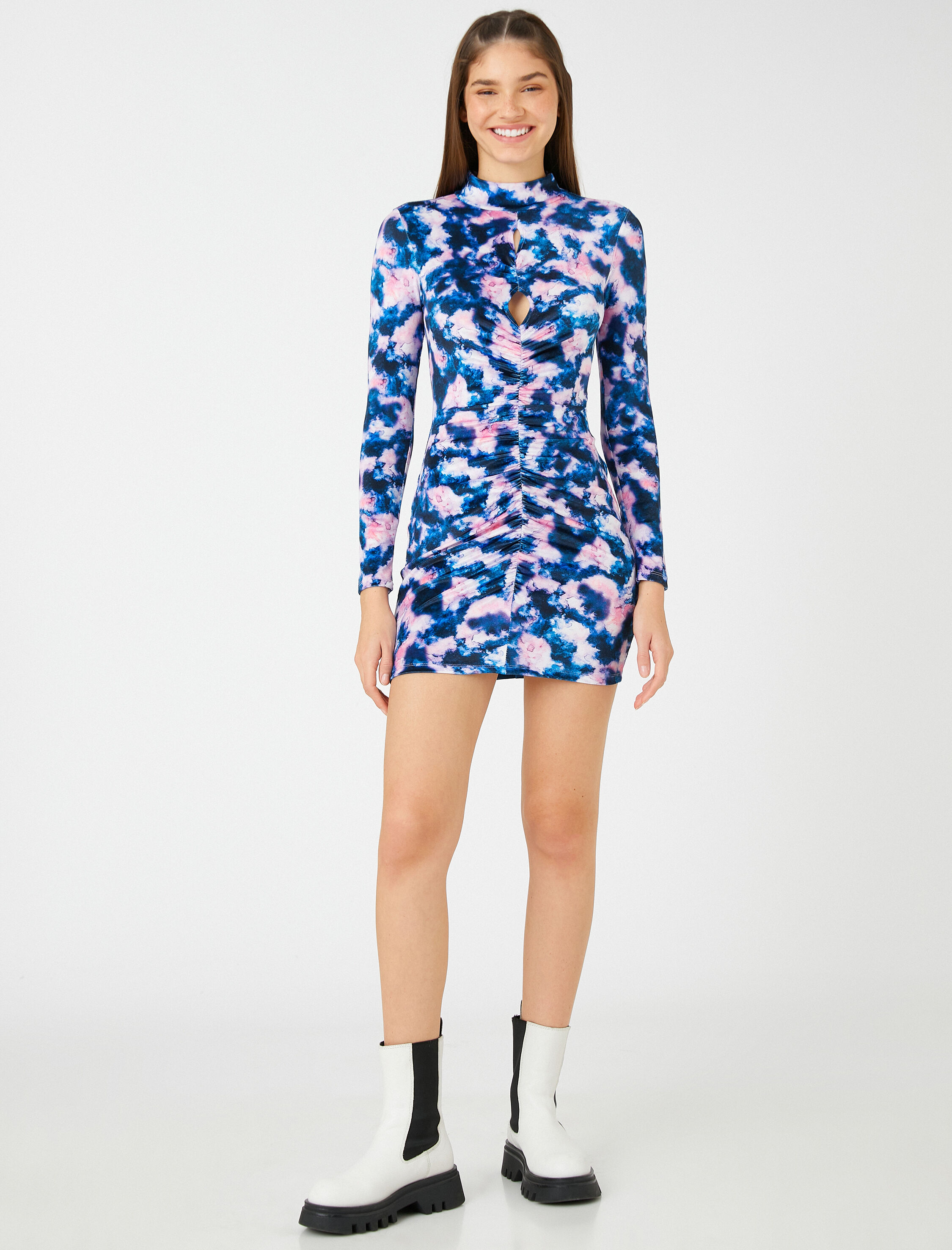   Mini Elbise Pencere Detaylı Uzun Kollu Büzgülü