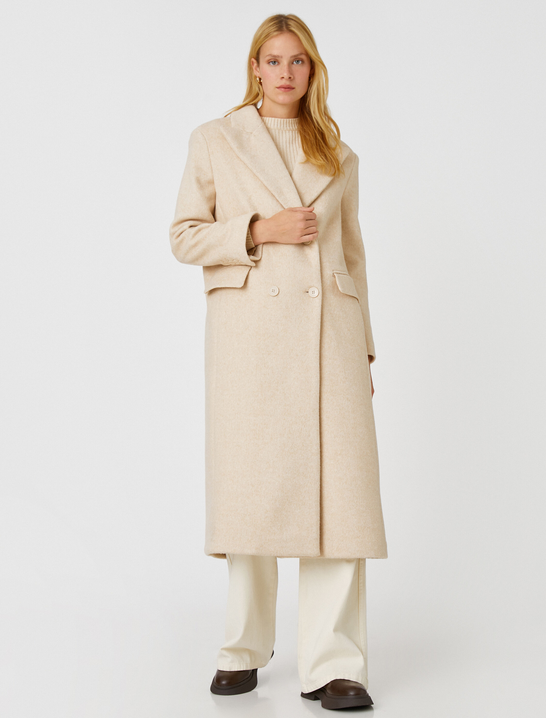 Uzun Kruvaze Kaşe Kaban