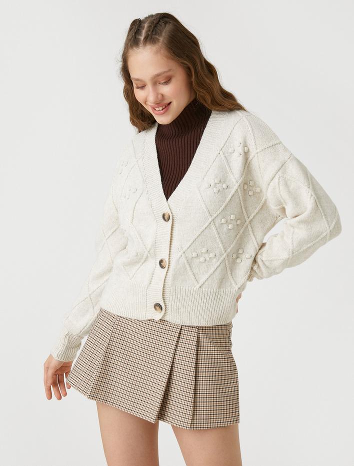  Crop Hırka Örgü V Yaka Uzun Kollu Düğmeli