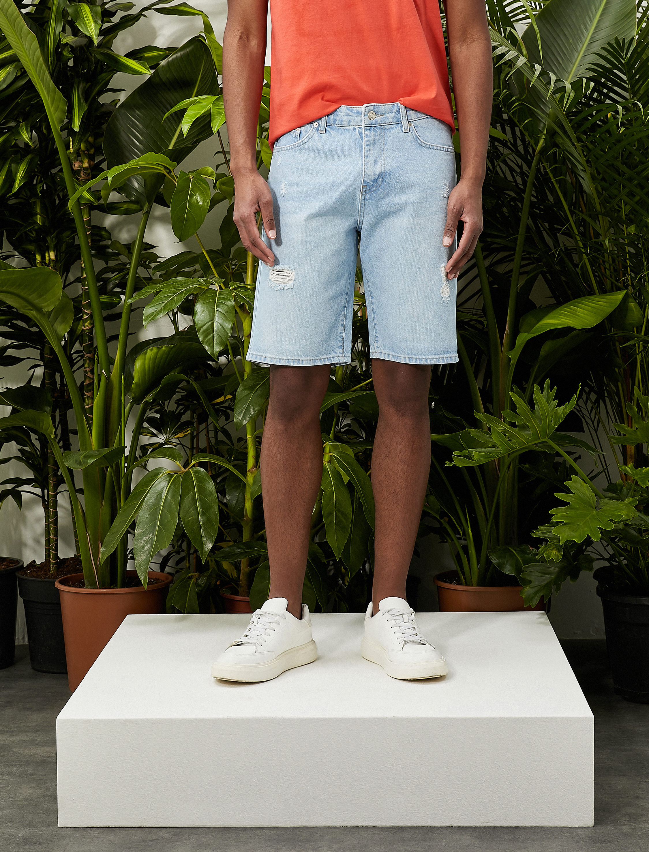   Oversize Yırtık Kot Şort Cep Detaylı Düğmeli Pamuklu