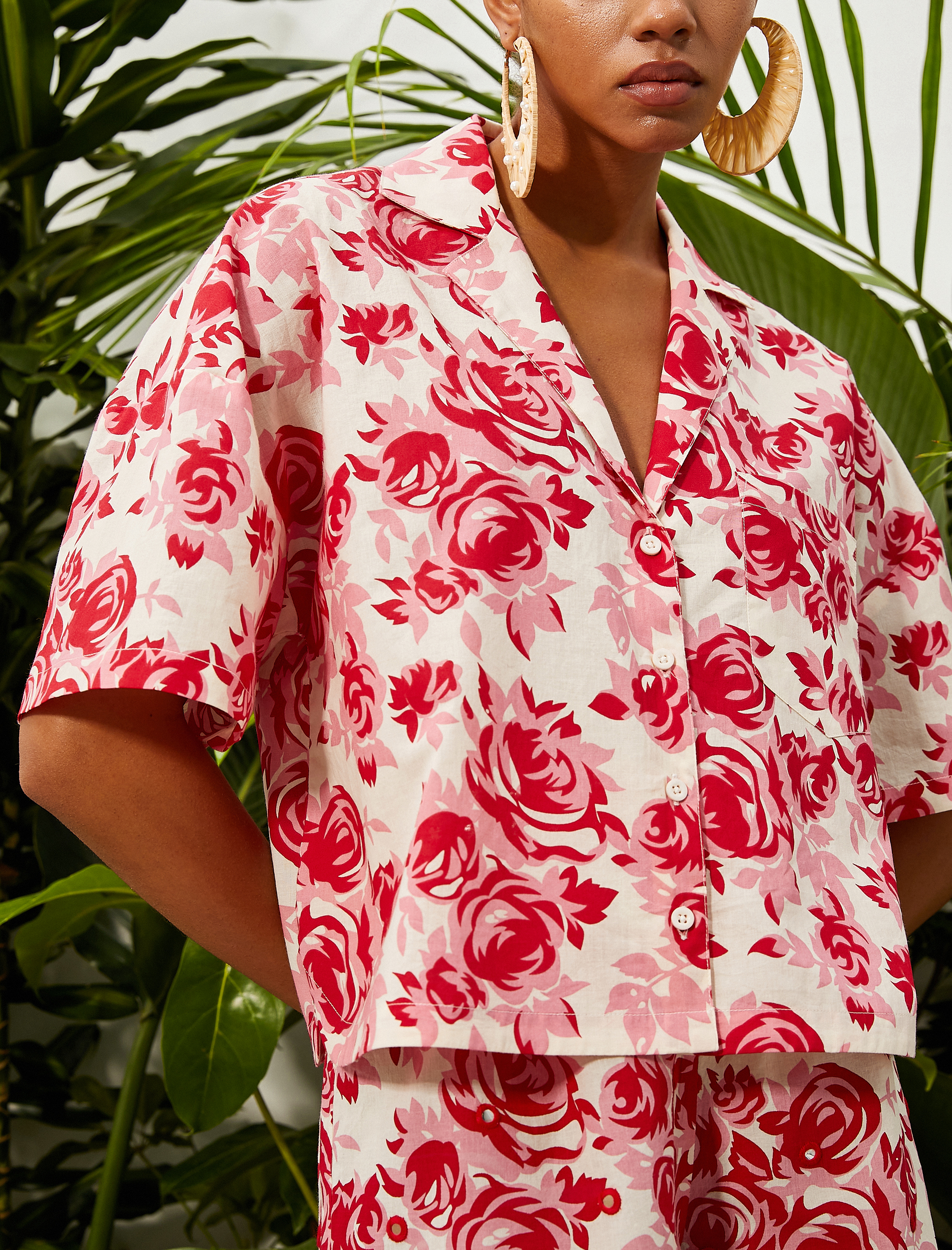 Tropikal Baskılı Kısa Kollu Gömlek Klasik Yaka