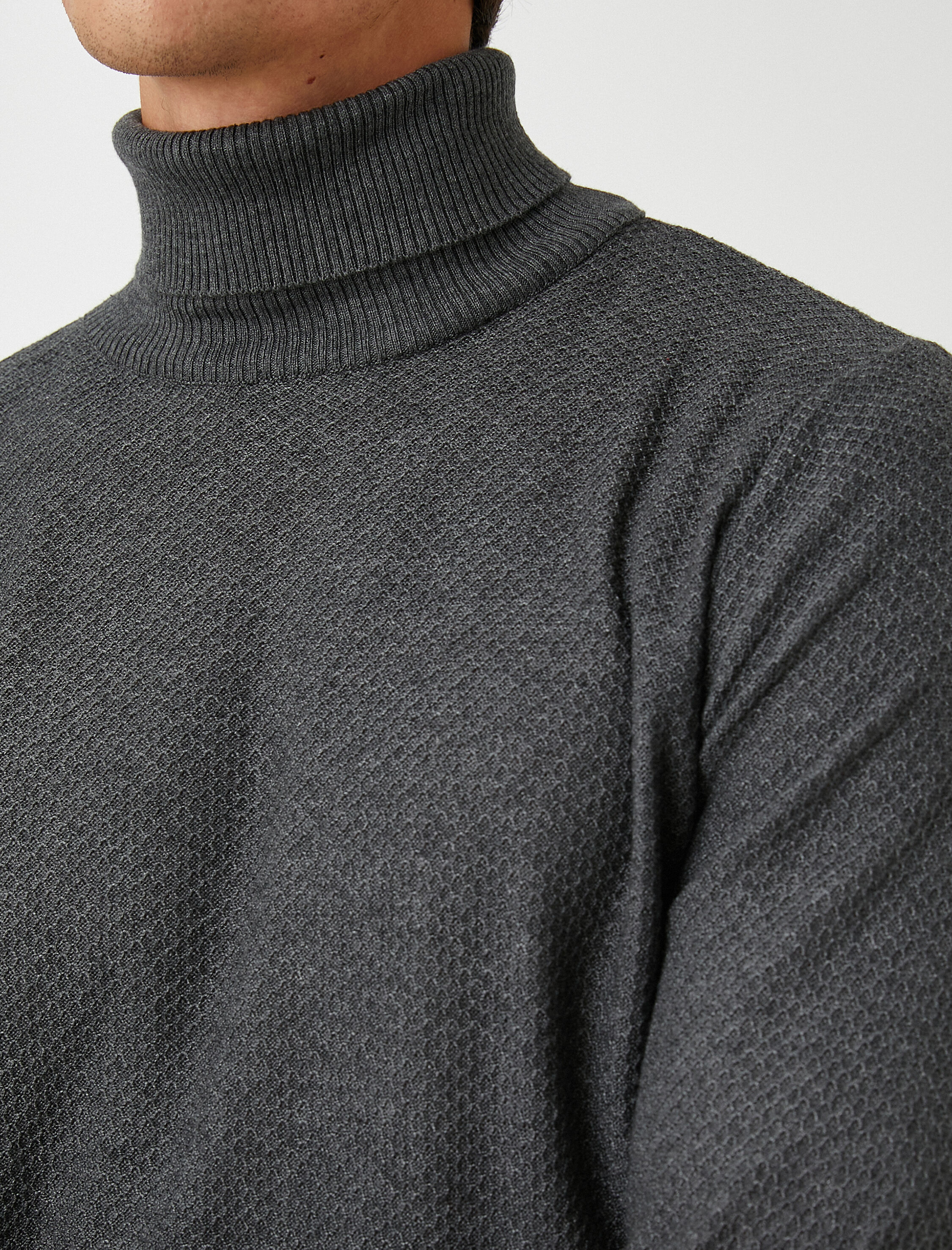   Basic Kazak Balıkçı Yaka