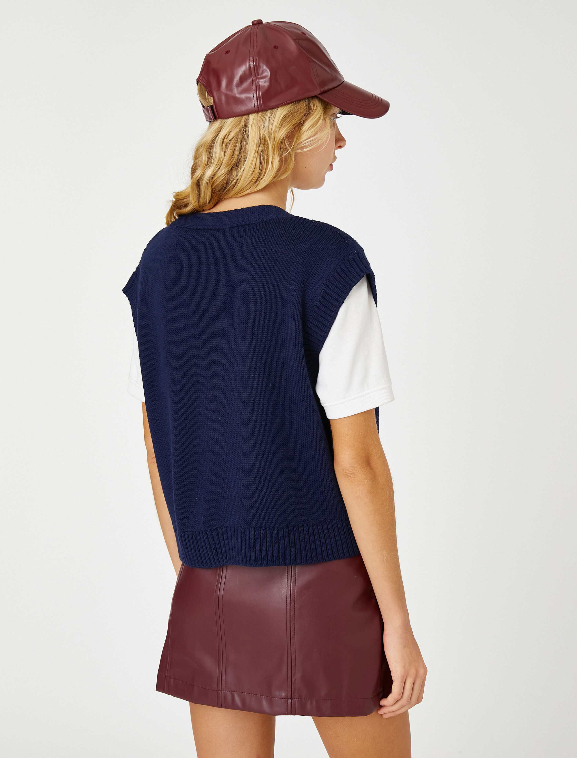   Crop Süveter V yaka Düğmeli