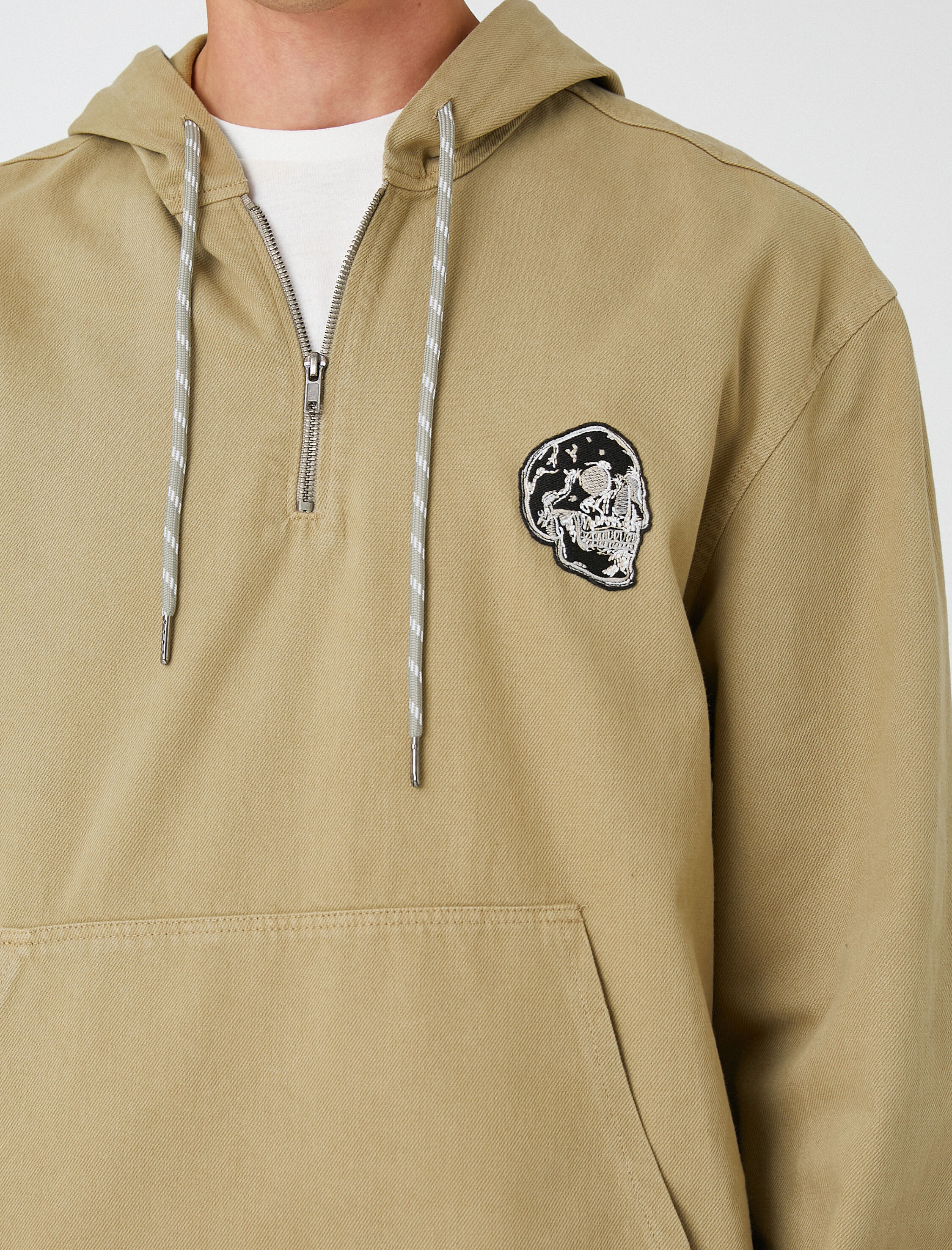   Kuru Kafa İşlemeli Kapşonlu Sweatshirt Cep Detaylı Pamuklu