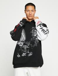 Kapşonlu Oversize Sweatshirt Şardonlu Kuru Kafa Baskılı