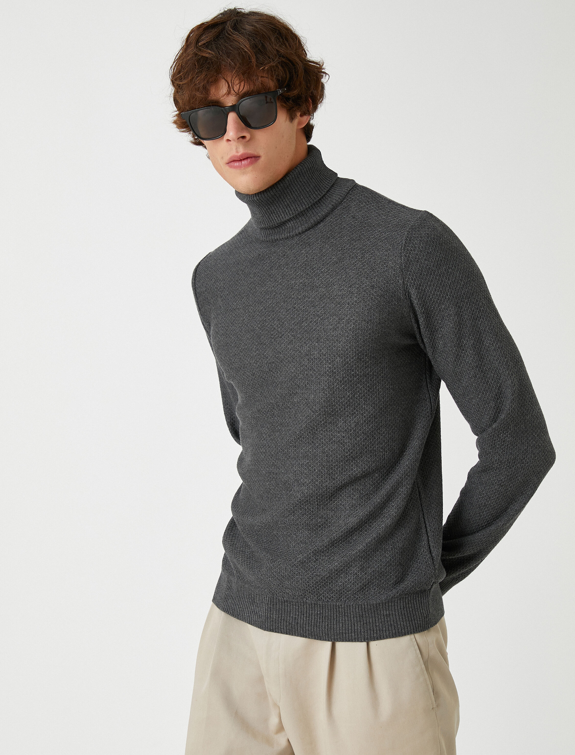   Basic Kazak Balıkçı Yaka