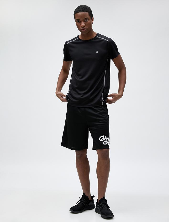  Spor Şort Slogan Baskılı Beli Bağcıklı Cep Detaylı