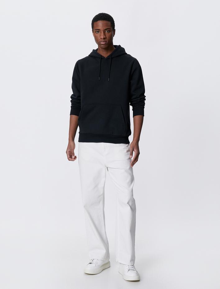  Kapşonlu Hoodie Slogan İşlemeli Cep Detaylı Uzun Kollu