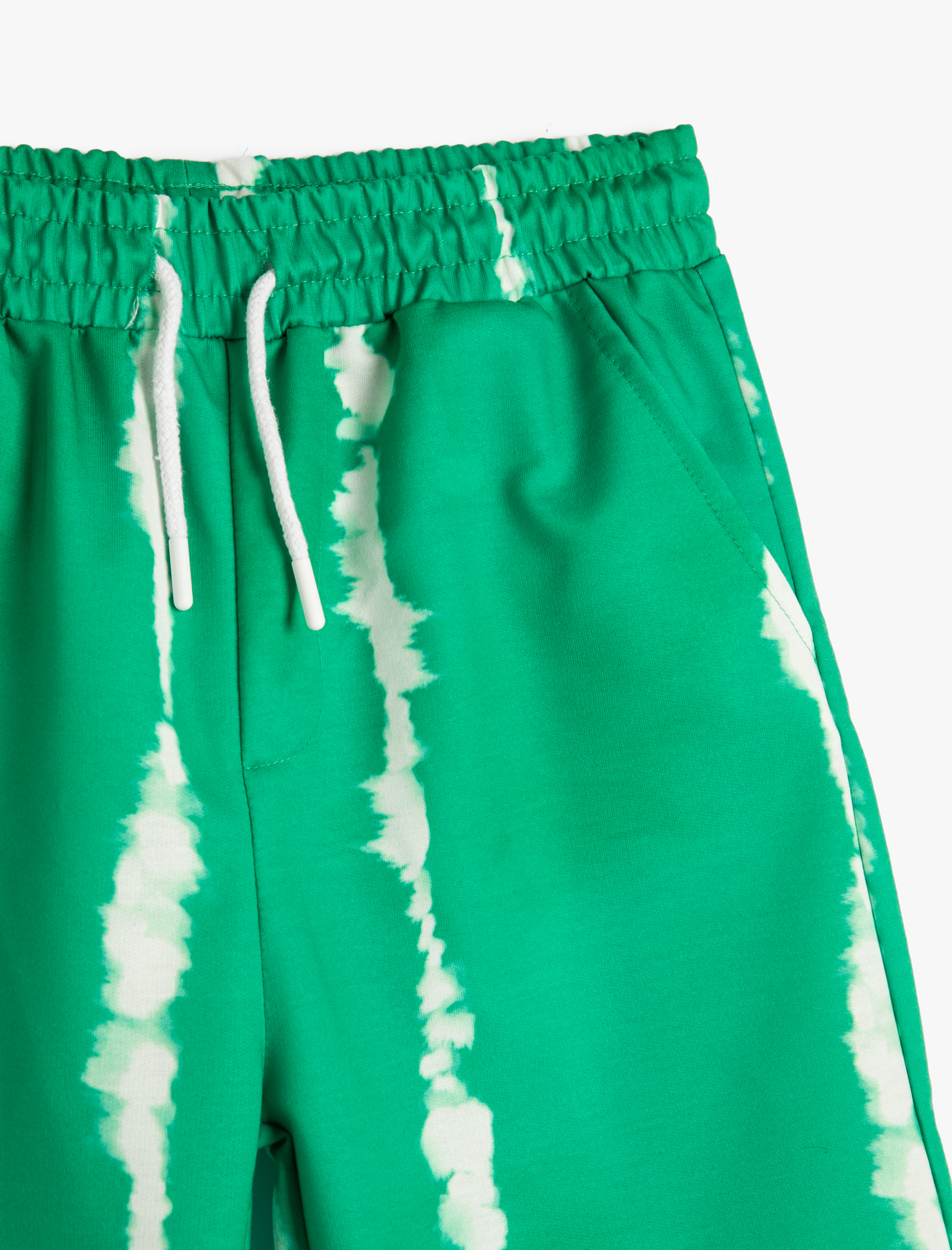  Erkek Çocuk Batik Desenli Şort Beli Bağlamalı Cepli