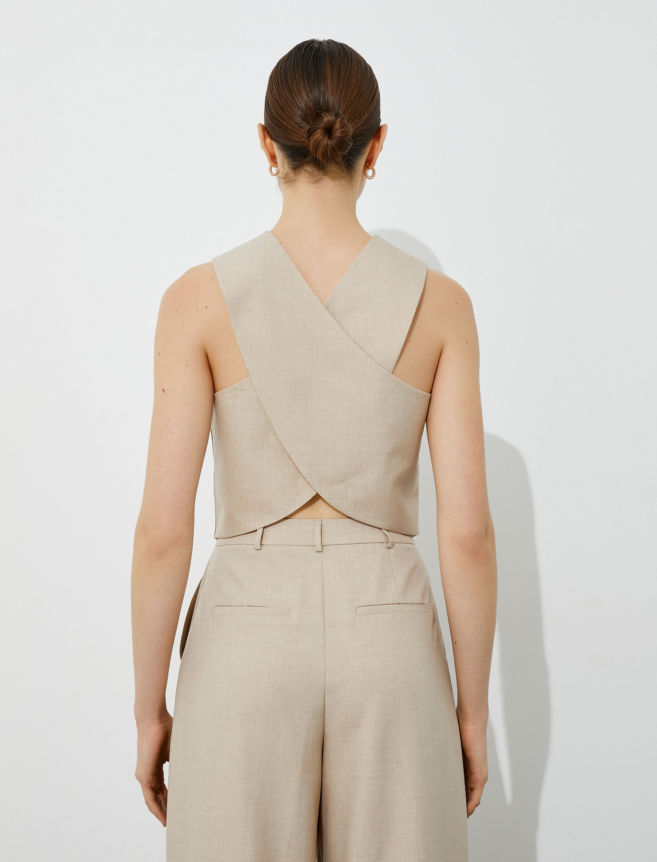   Sırt Detaylı Blazer Yelek