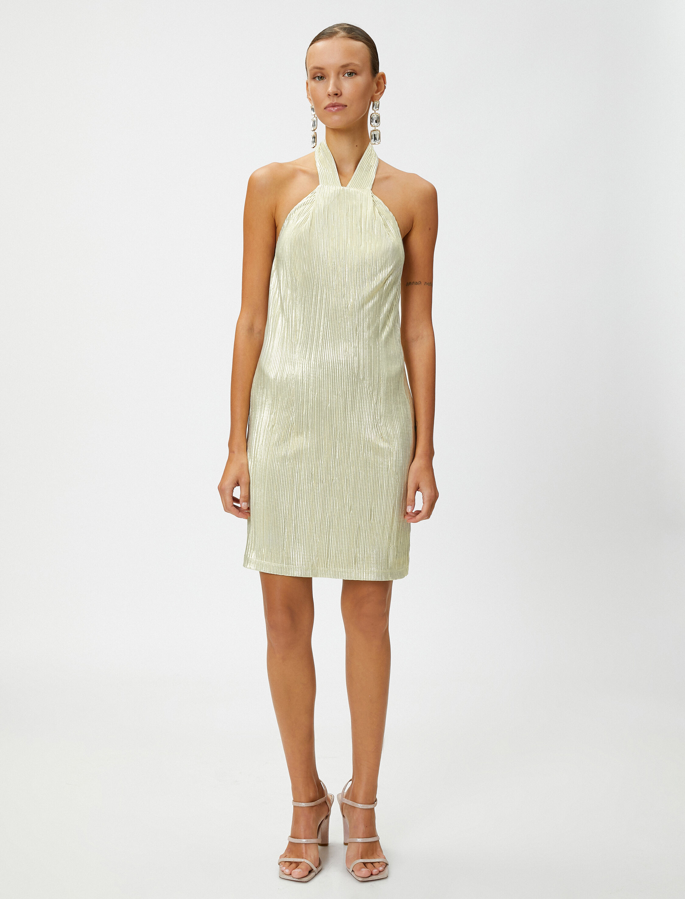   Pileli Piliseli Mini Elbise Halter Yaka