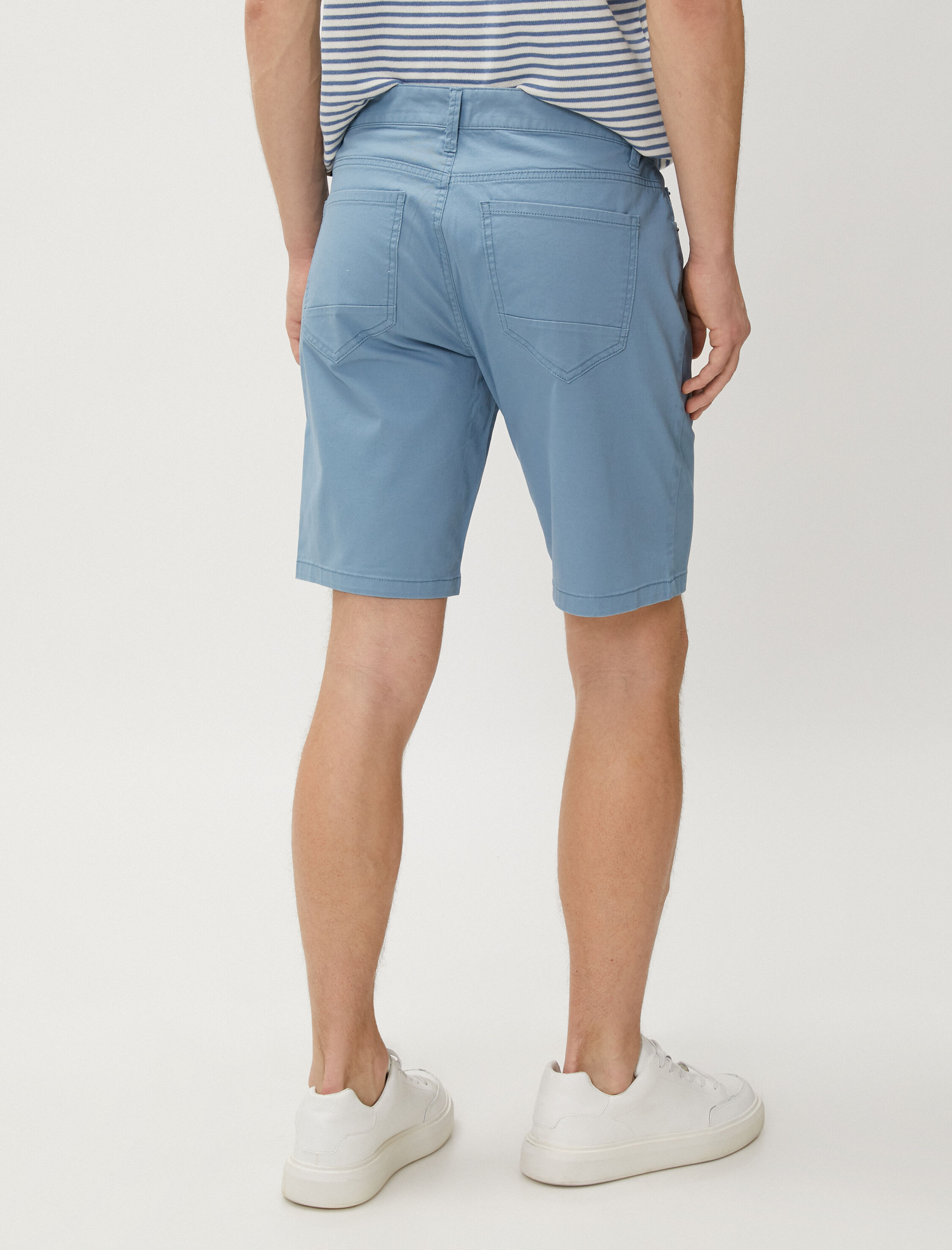   Basic Gabardin Şort Soluk Efektli Düğmeli Pamuklu