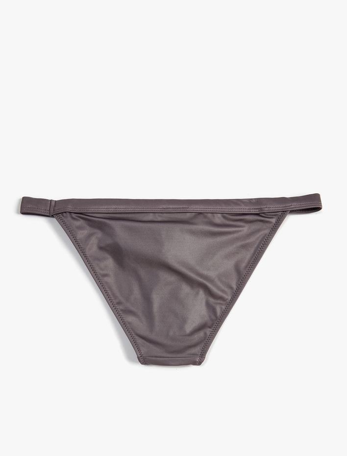  Bikini Altı Parlak Normal Bel