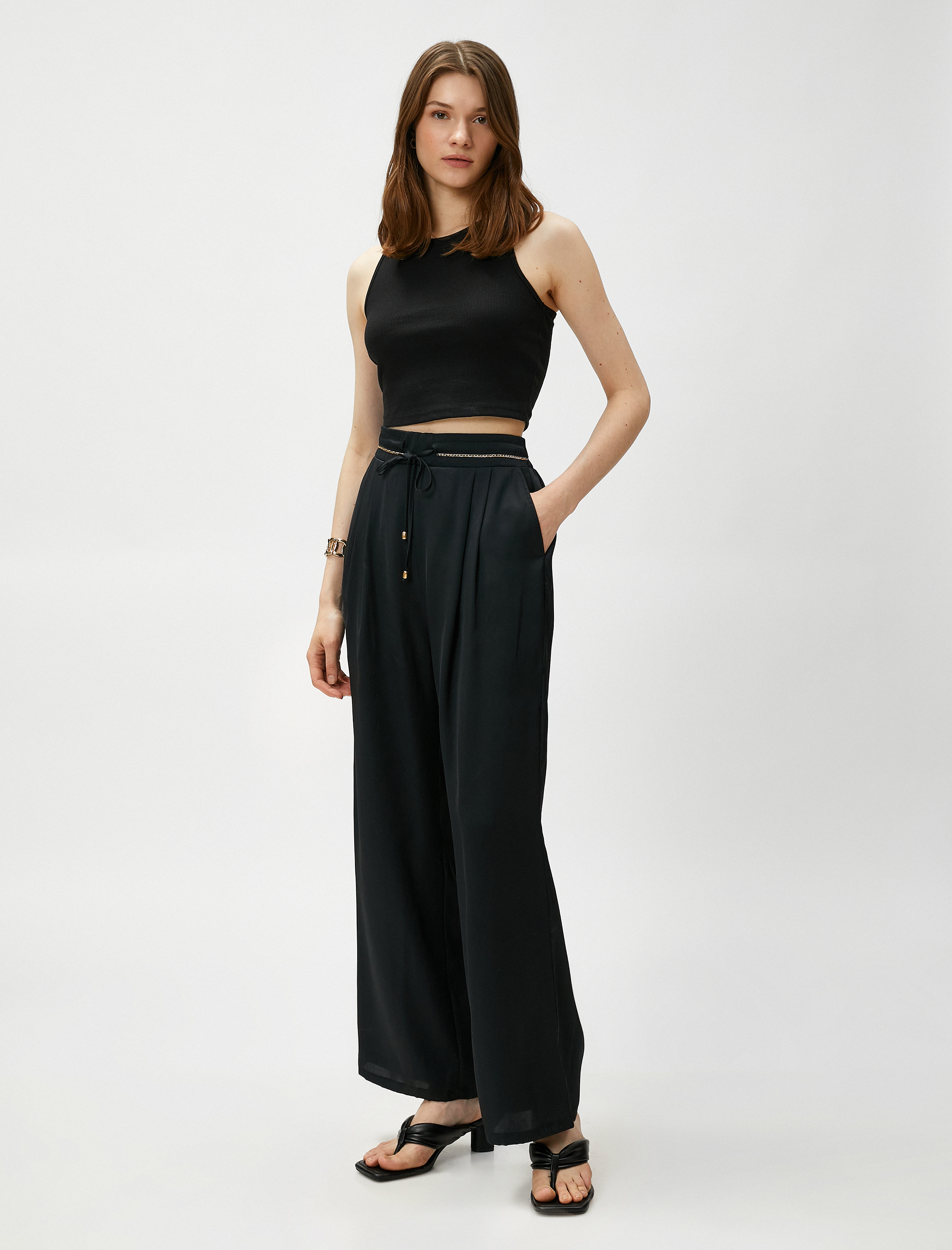   Geniş Paça Pantolon Zincir Detaylı Beli Bağlamalı