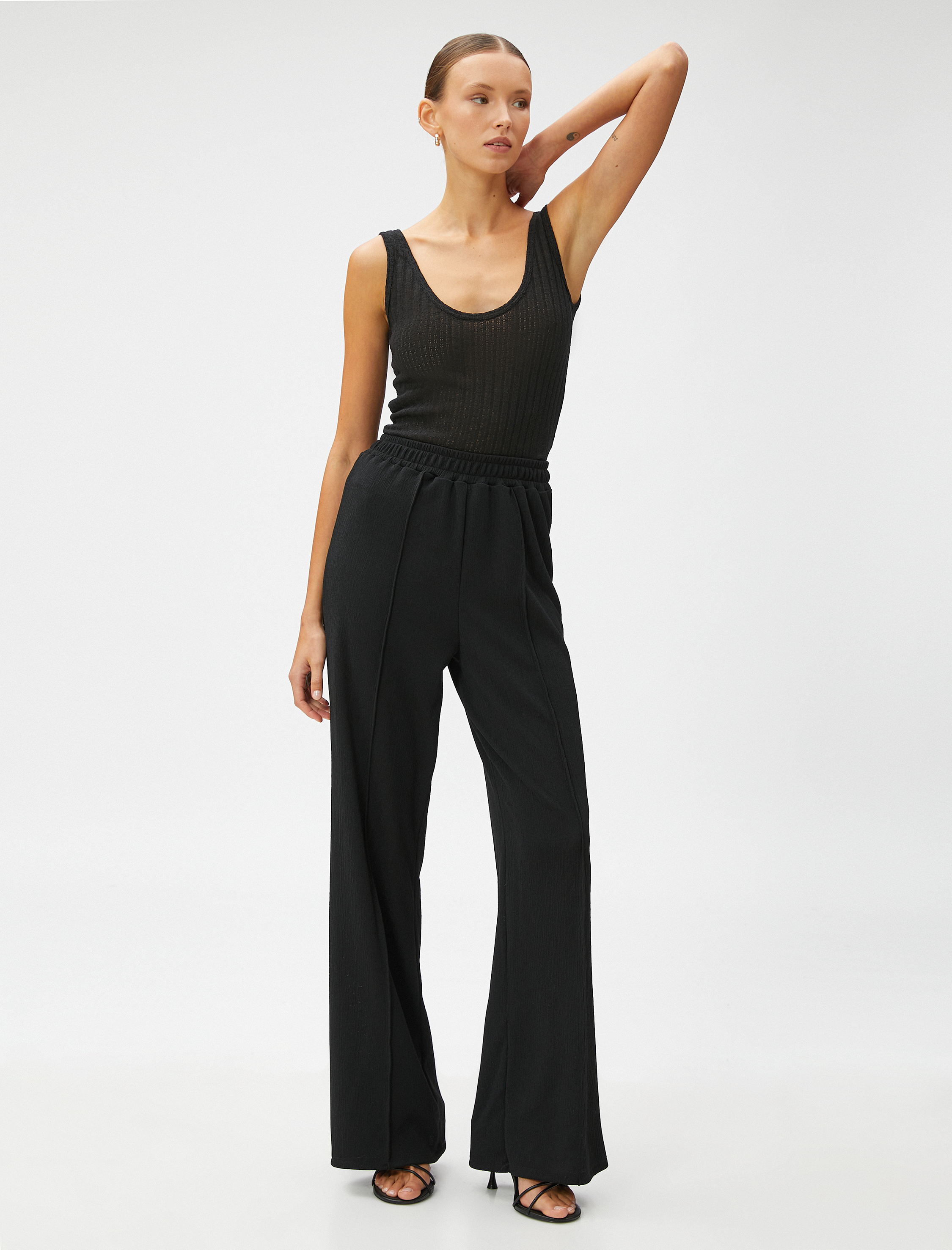   Bol Paça Pantolon Nervürlü Beli Lastikli