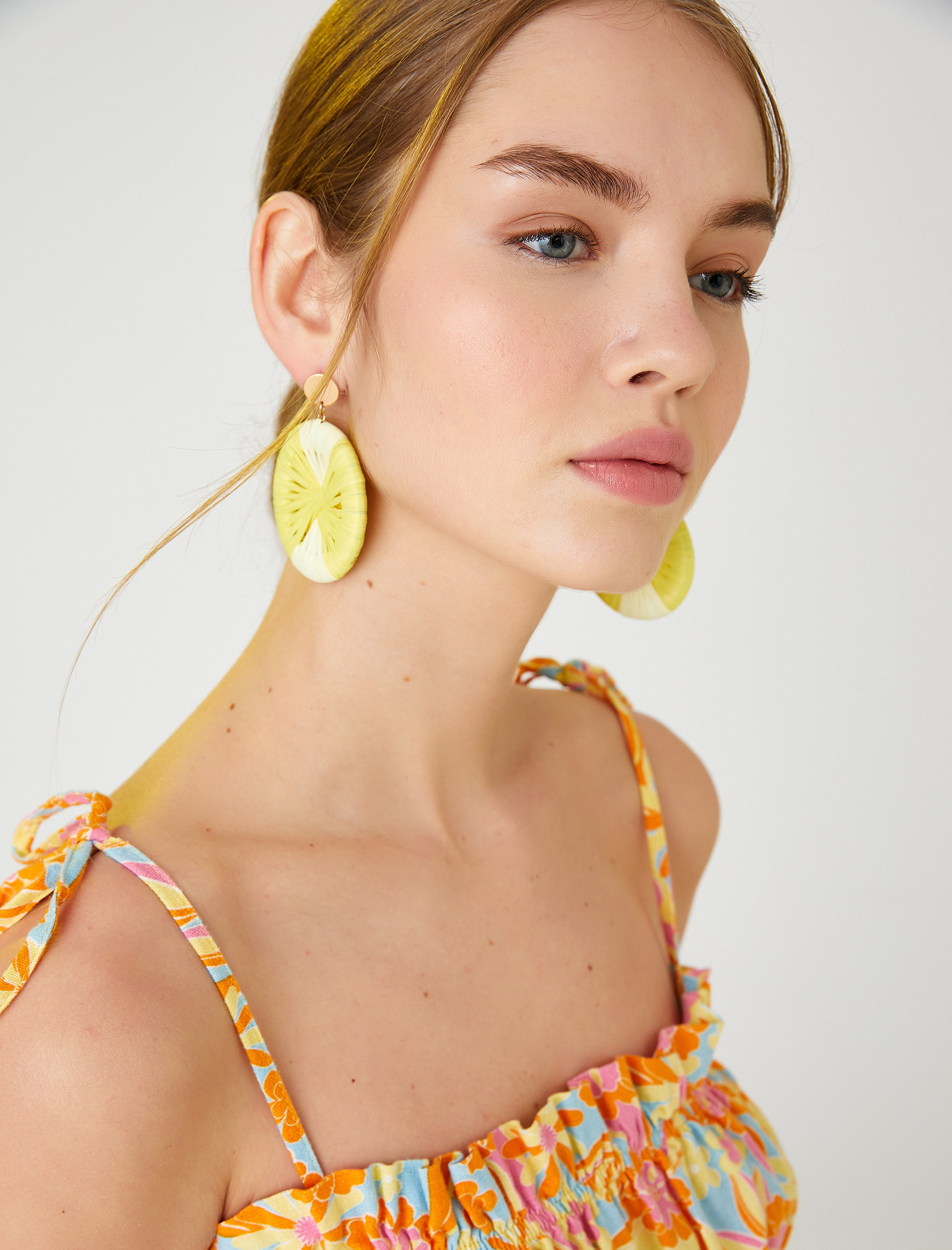  Kadın Küpe Etnik Görünümlü Büyük Yuvarlak Şekilli