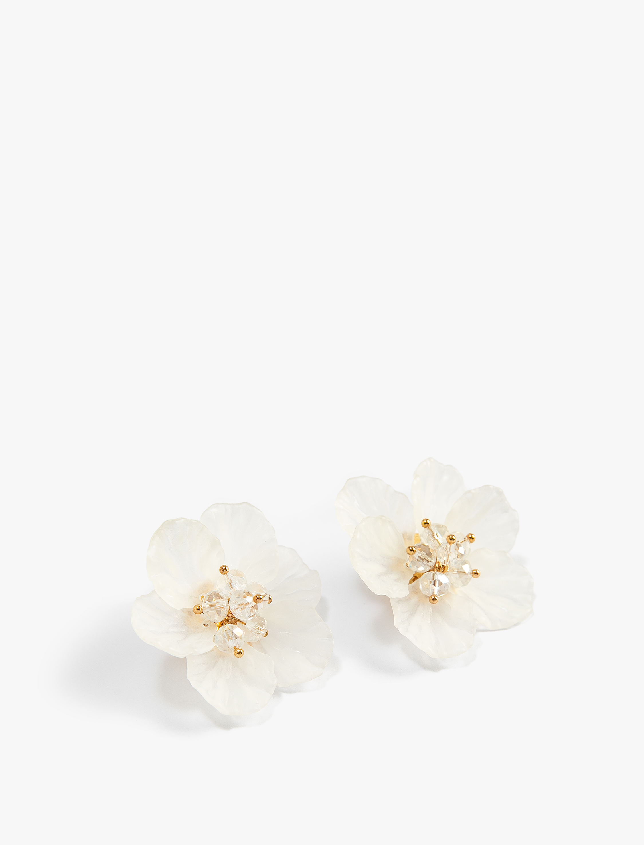  Kadın Küpe Çiçek Şekilli Taş Detaylı