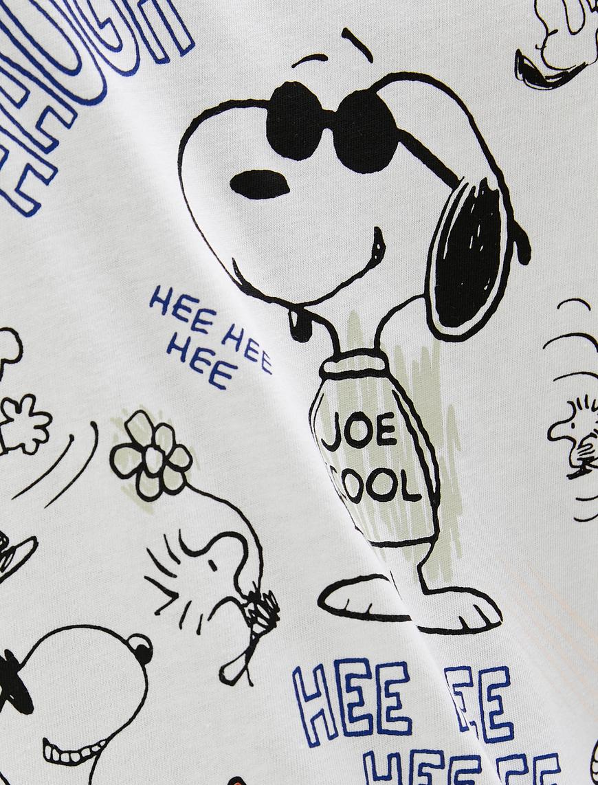   Snoopy Tişört Oversize Baskılı Lisanslı Bisiklet Yaka Kısa Kollu