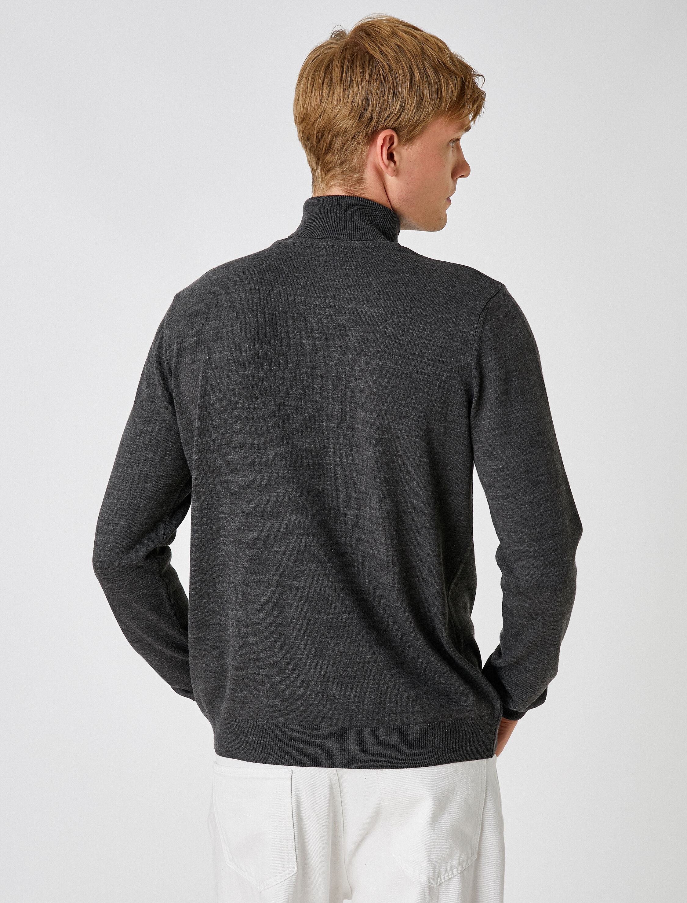   Basic Boğazlı Kazak