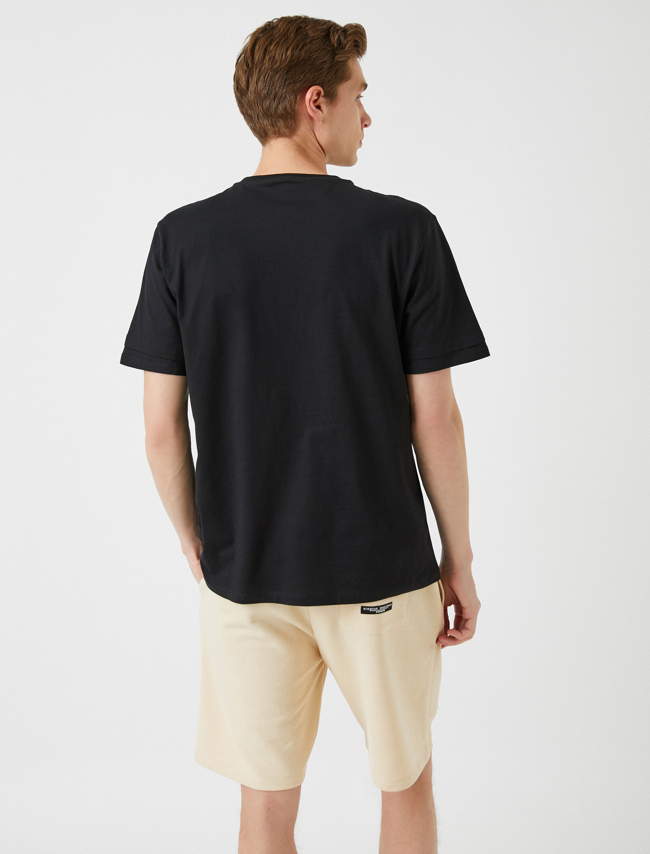 Koton Standart Fit Basic Tişört. 4