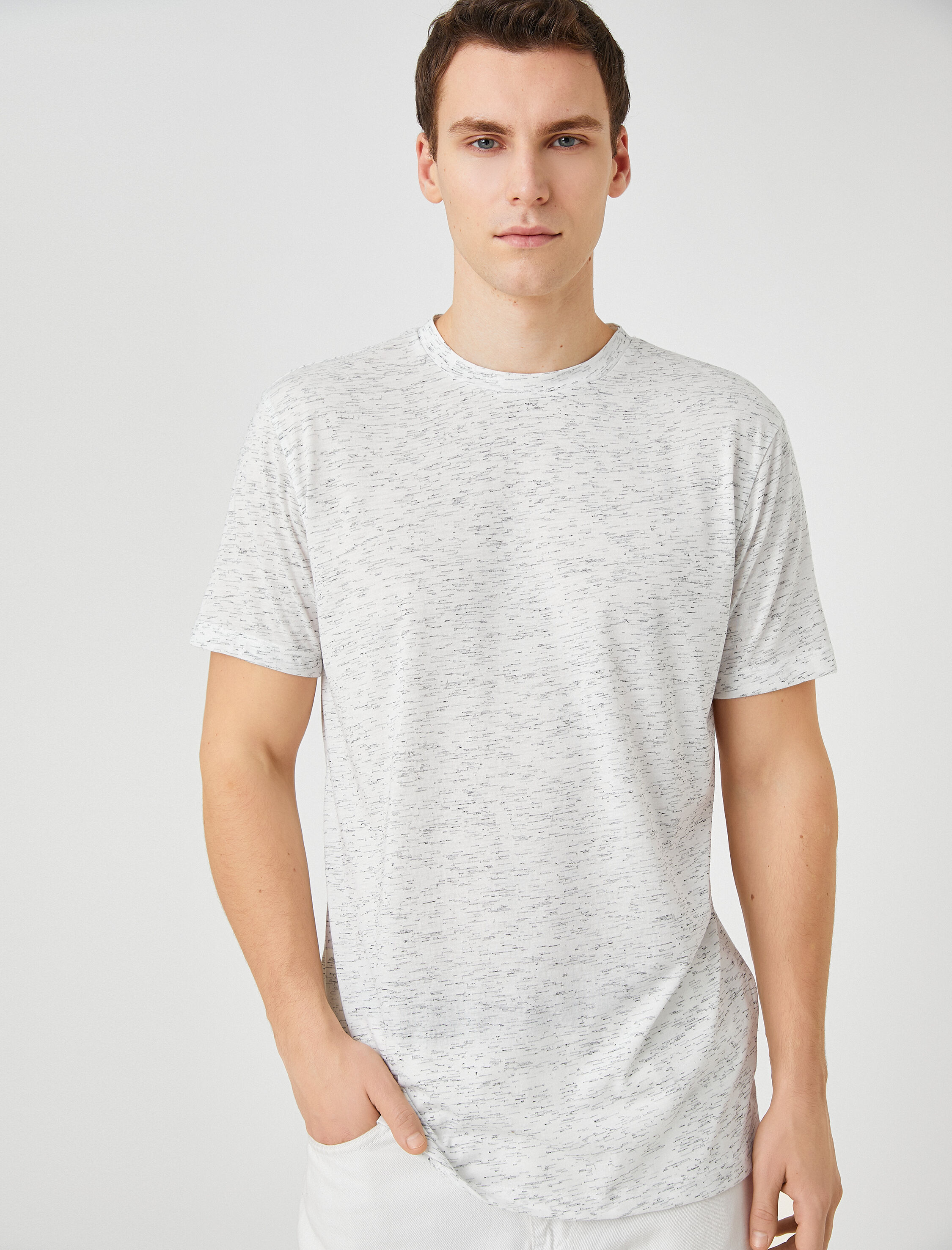   Basic Tişört Bisiklet Yaka Kısa Kollu Dar Kesim