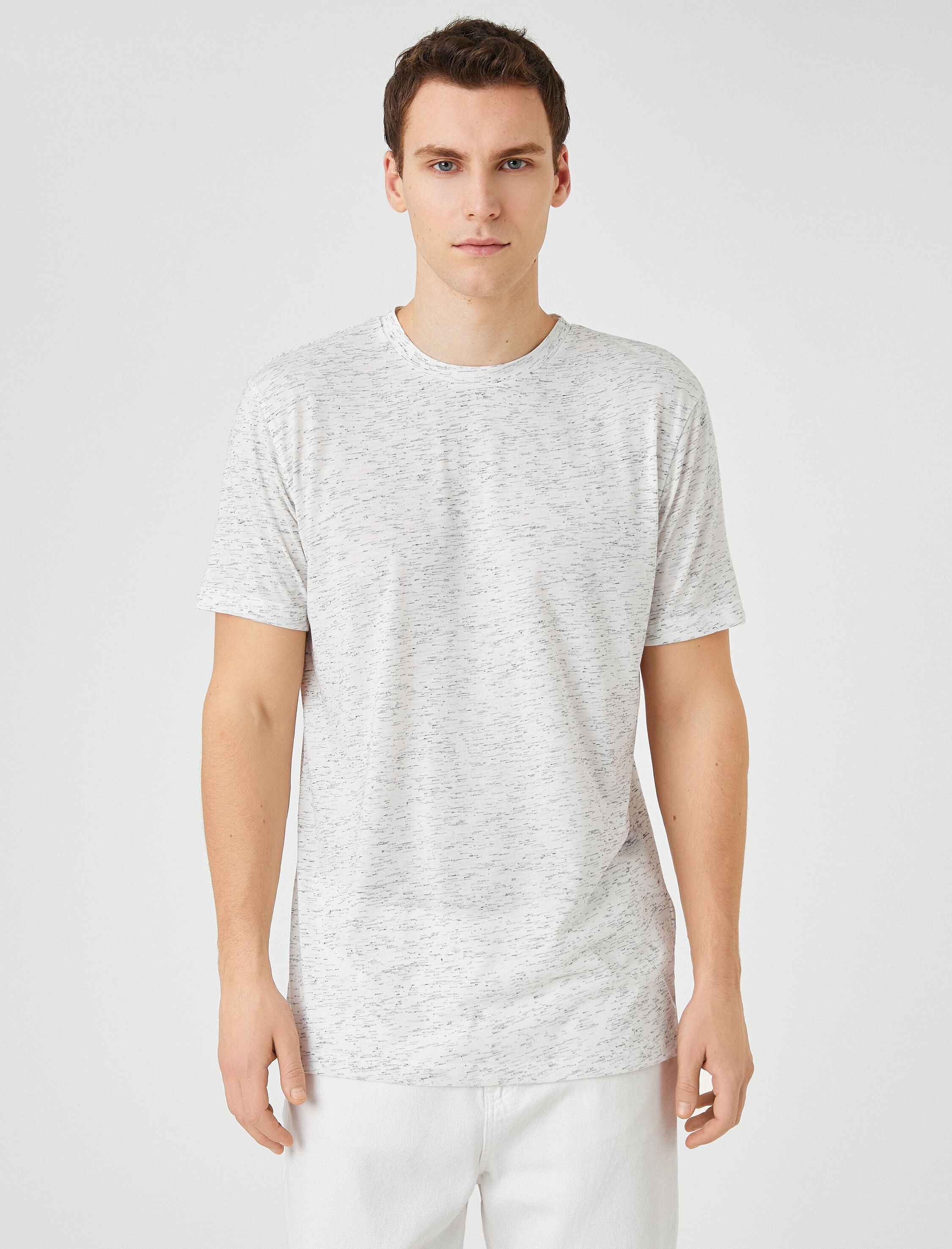   Basic Tişört Bisiklet Yaka Kısa Kollu Dar Kesim