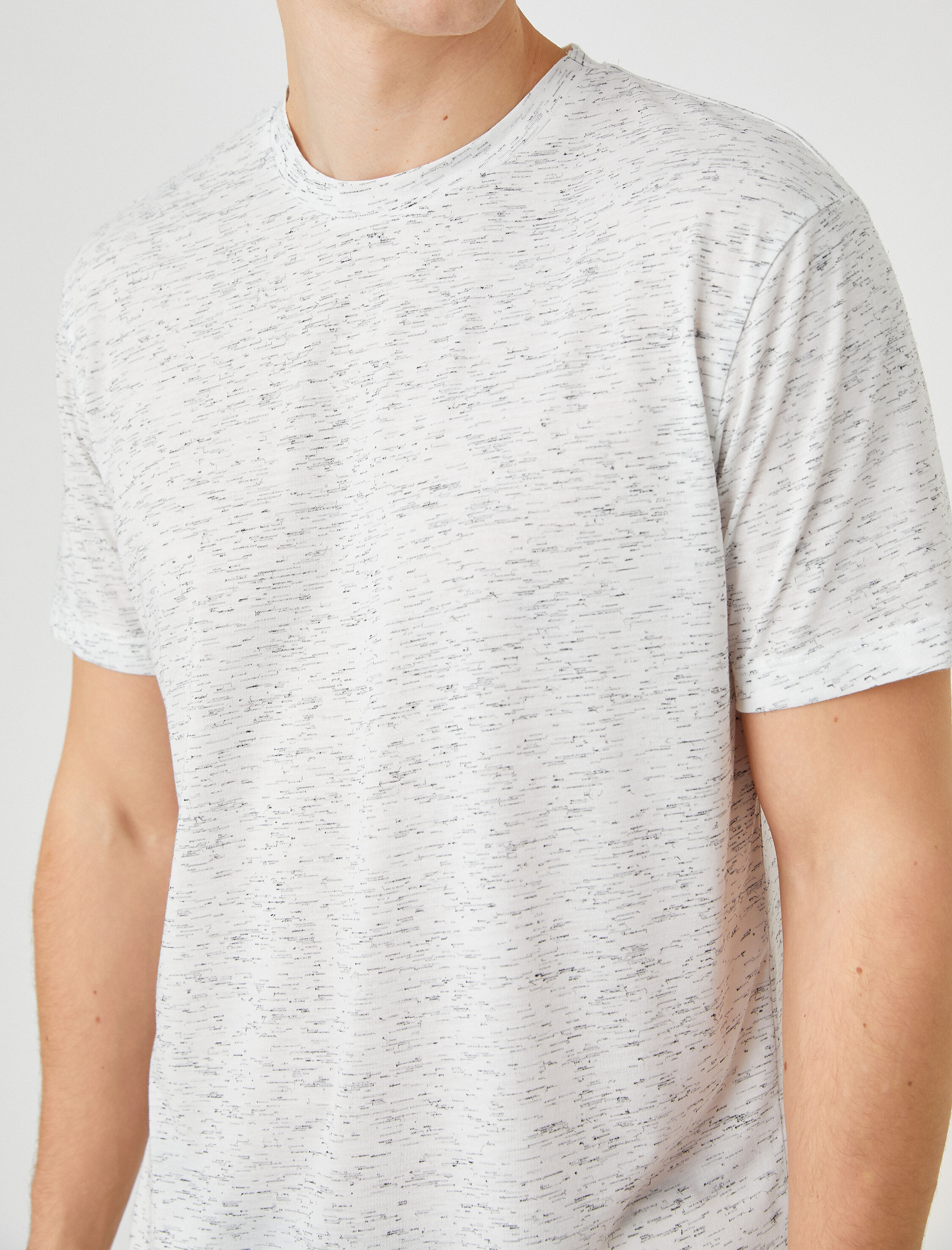   Basic Tişört Bisiklet Yaka Kısa Kollu Dar Kesim