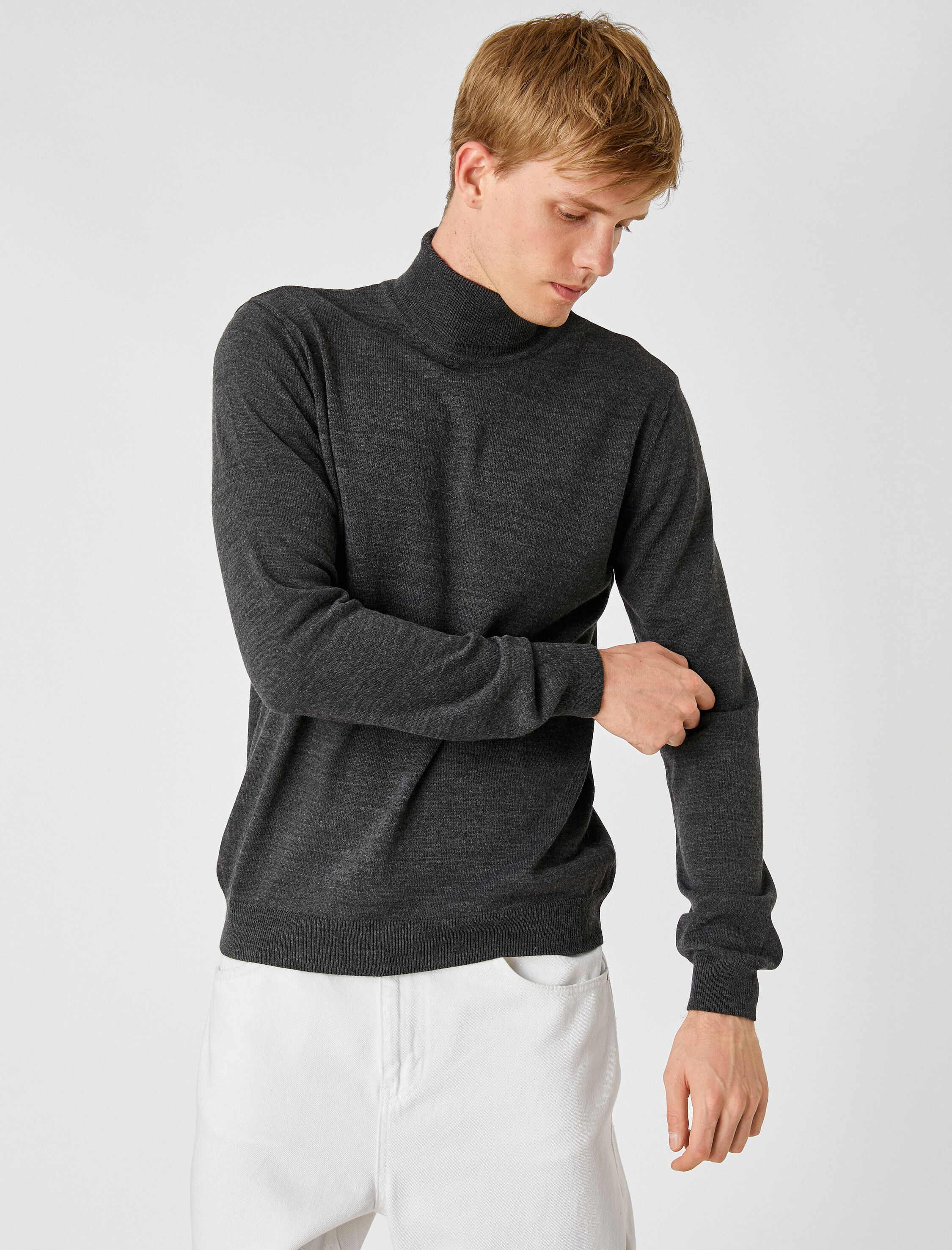   Basic Boğazlı Kazak