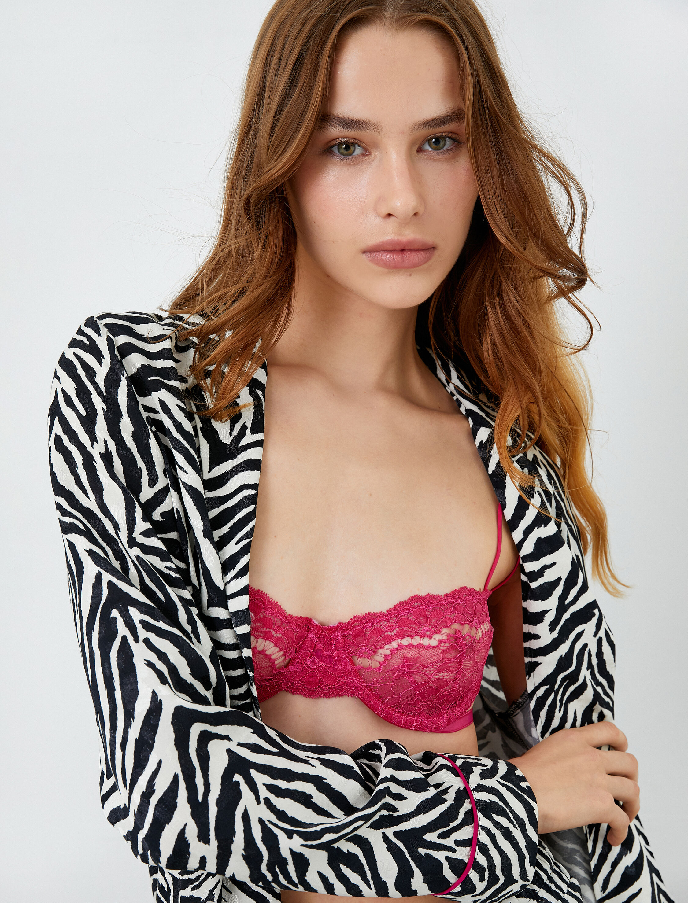   Zebra Desenli Pijama Üstü Uzun Kollu Viskoz