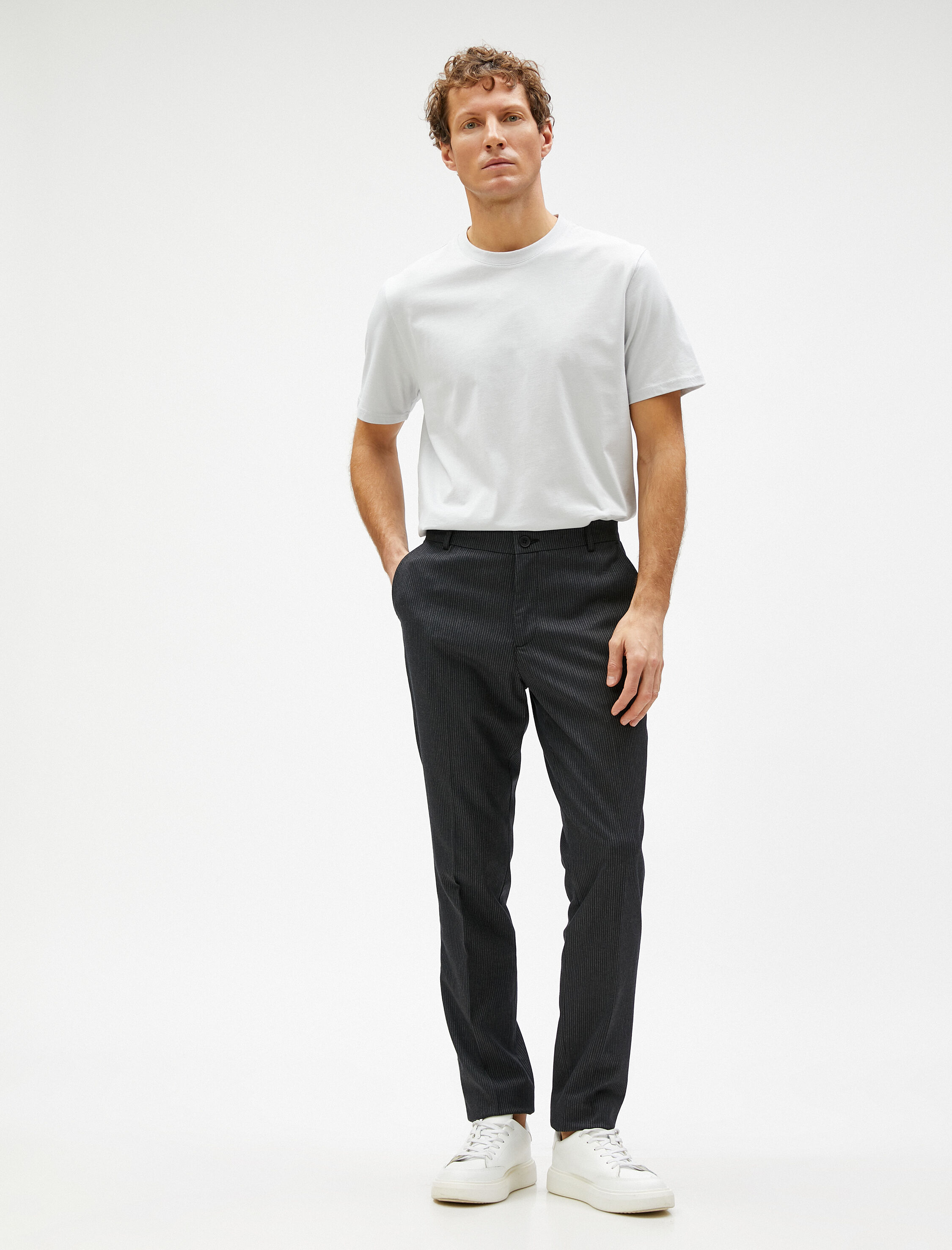   Basic Tişört Bisiklet Yaka Kısa Kollu Pamuklu