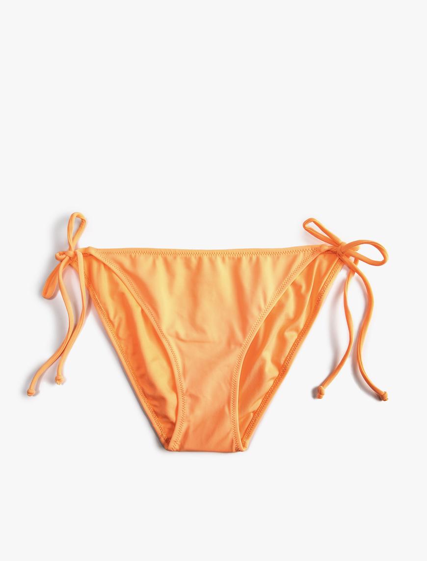   Bikini Altı Yanları Bağlama Detaylı