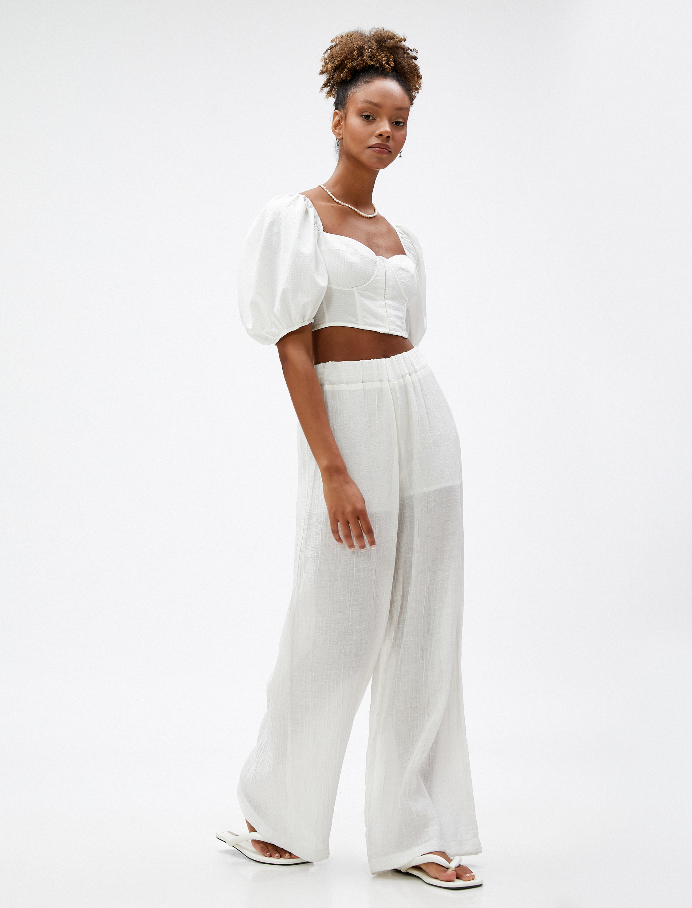 Crop Bluz Balon Kollu Kalp Yaka Kopçalı Korse Detaylı