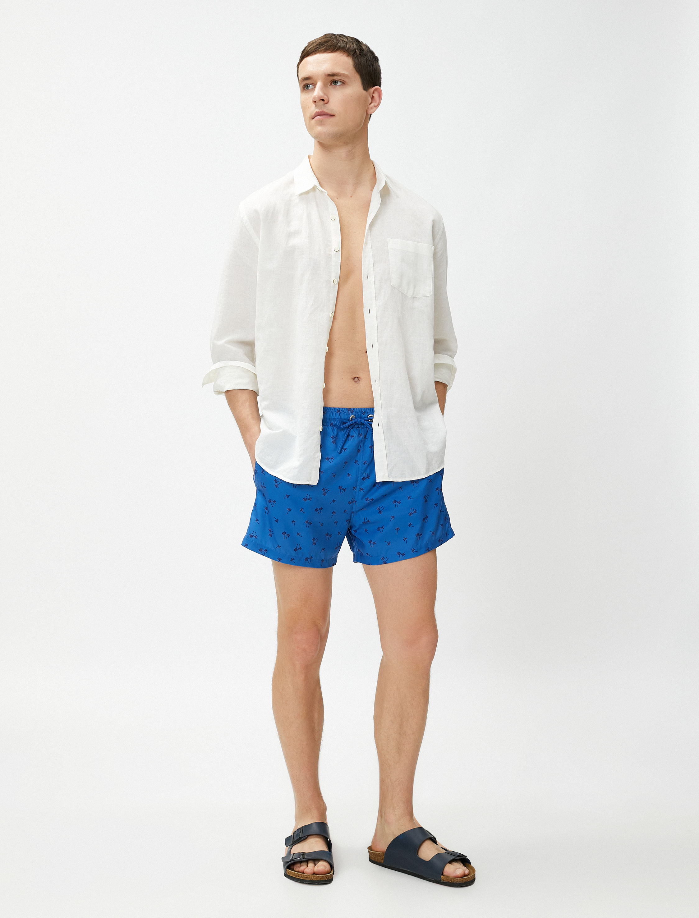   Deniz Şortu Palmiye Baskılı Beli Bağcıklı Cepli