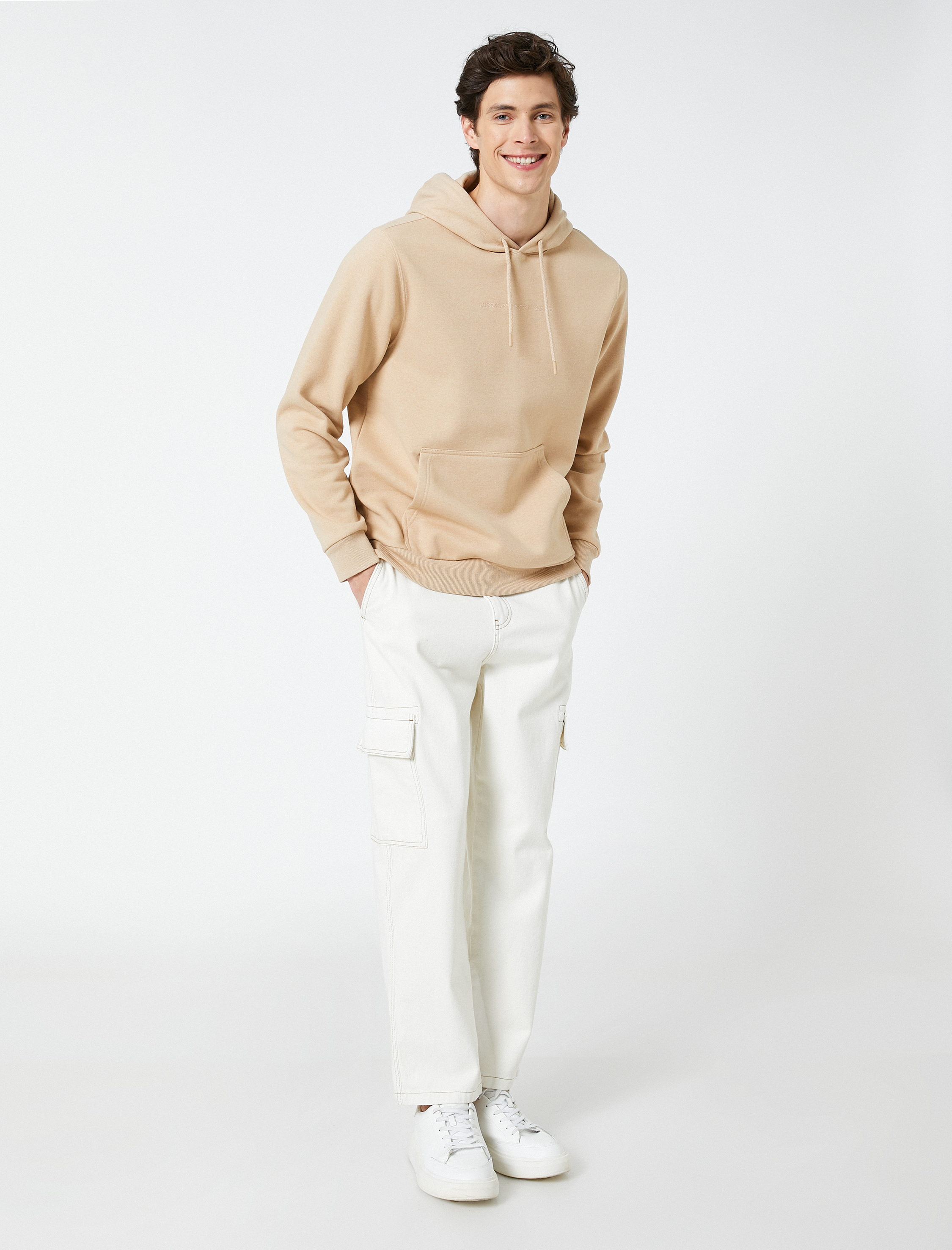   Kapşonlu Hoodie Slogan İşlemeli Cep Detaylı Uzun Kollu