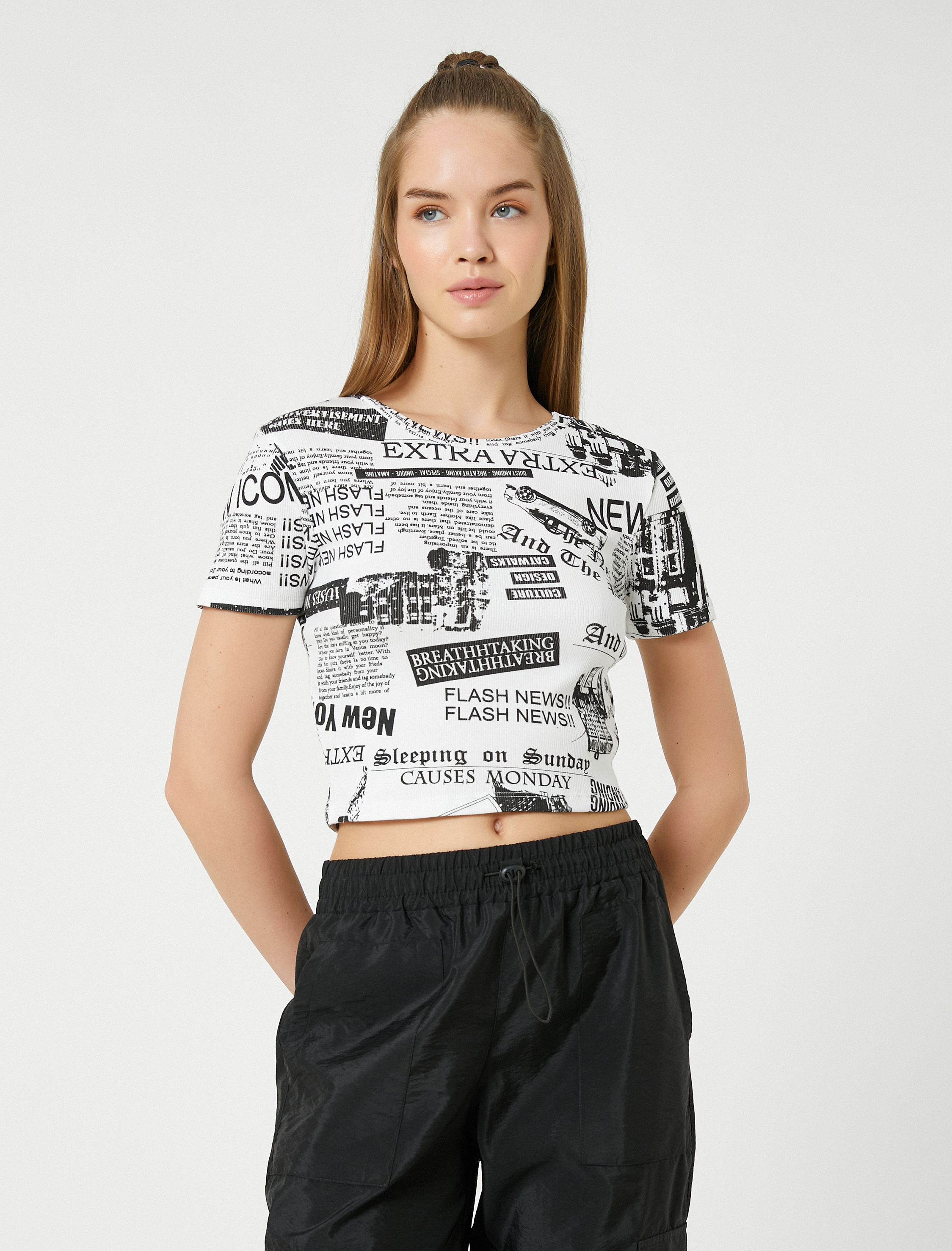   Crop Tişört Baskılı Bisiklet Yaka Kısa Kollu Pamuklu