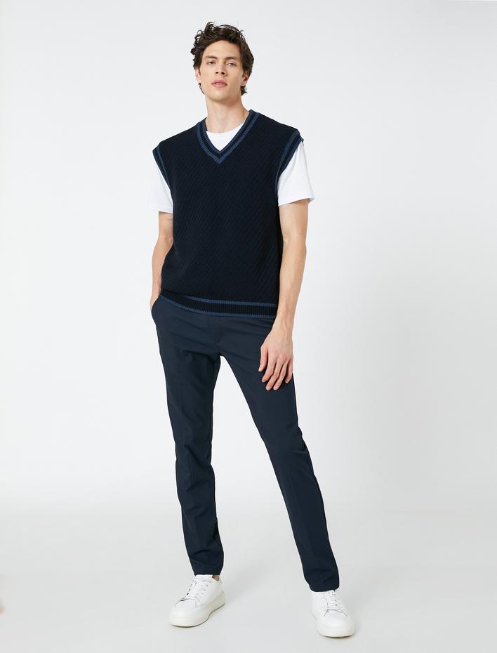  V Yaka Örgü Süveter Kolsuz Dokulu