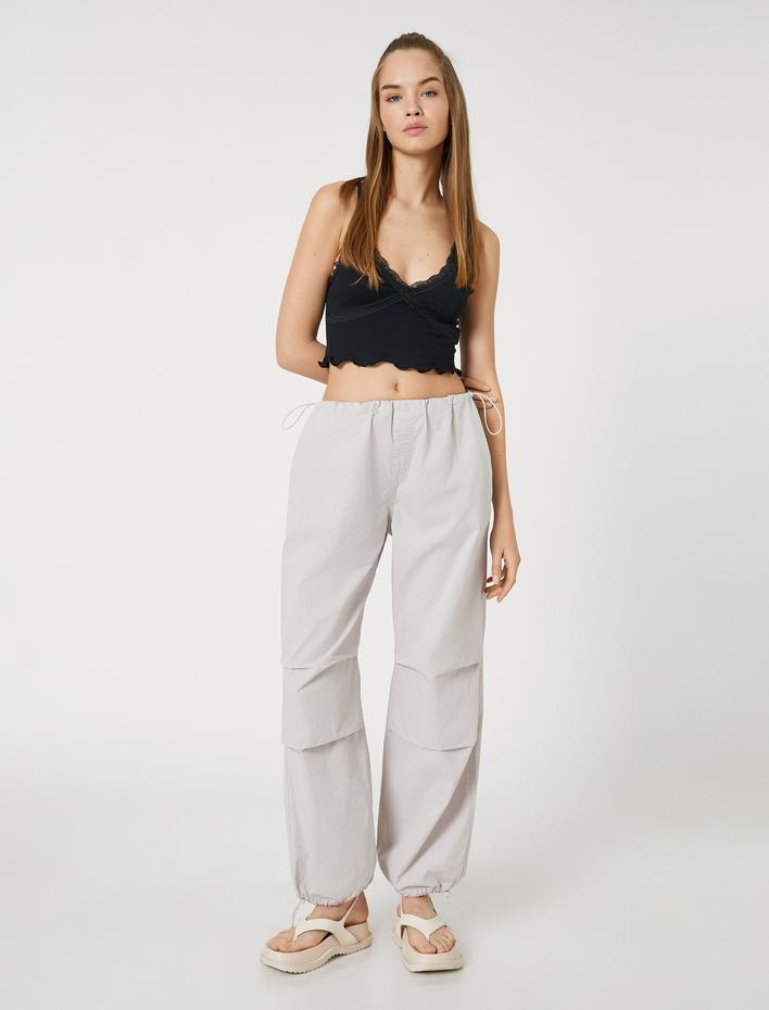  Crop Fitilli Büstiyer Askılı V Yaka Dantelli