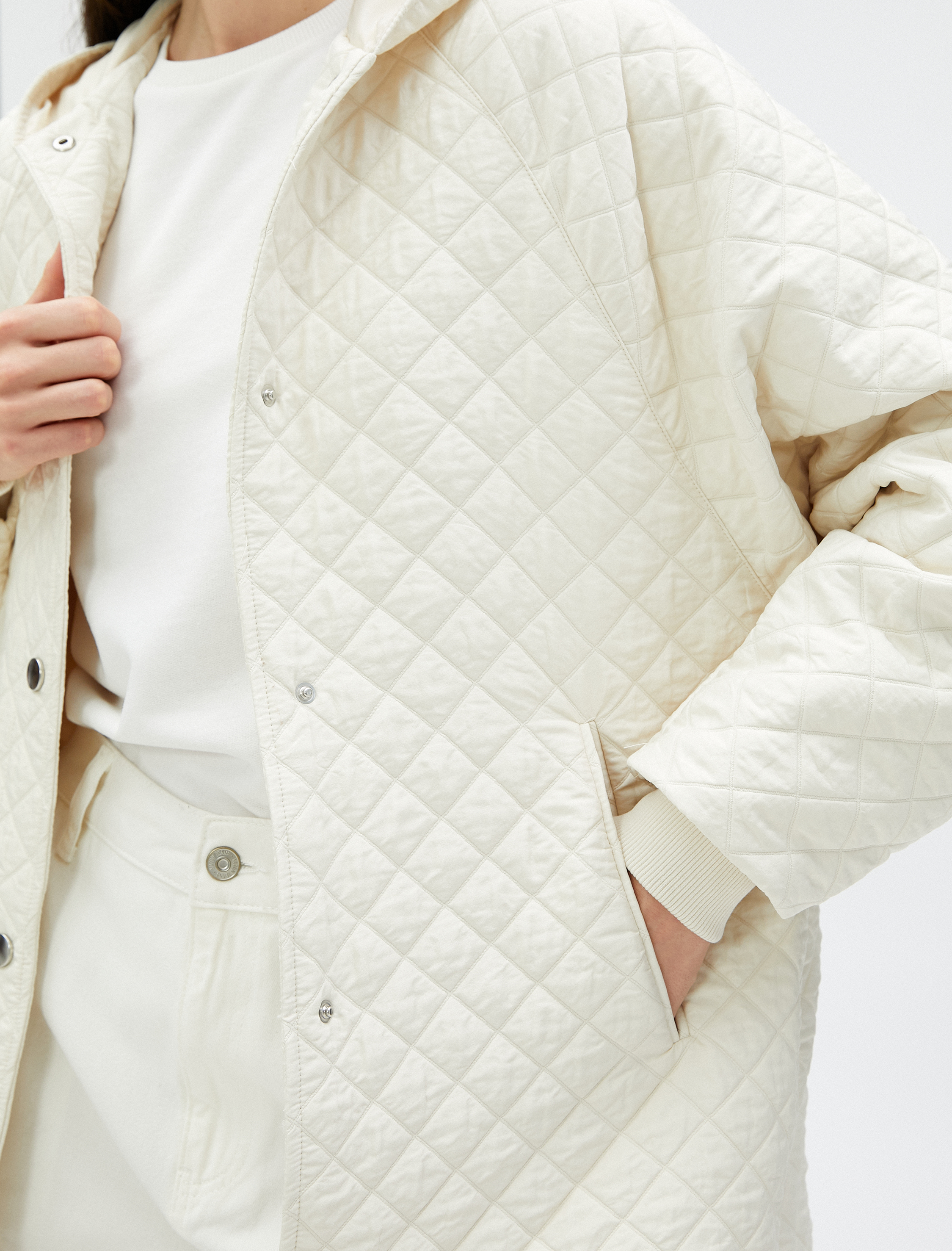   Oversize Yağmurluk Kapüşonlu Kapitoneli