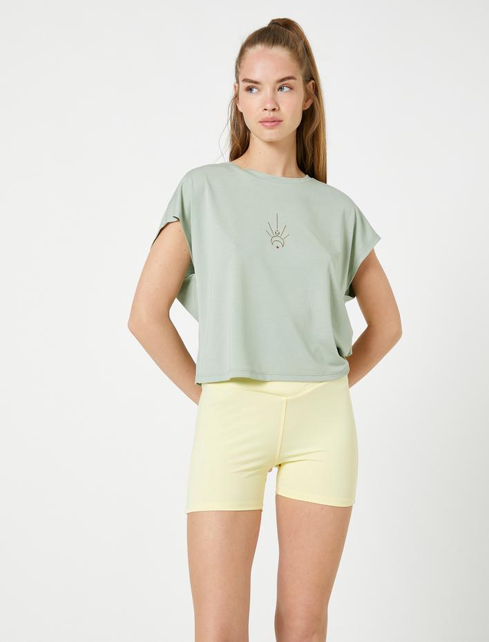  Modal Karışımlı Spor Tişört Sırt Detaylı Baskılı