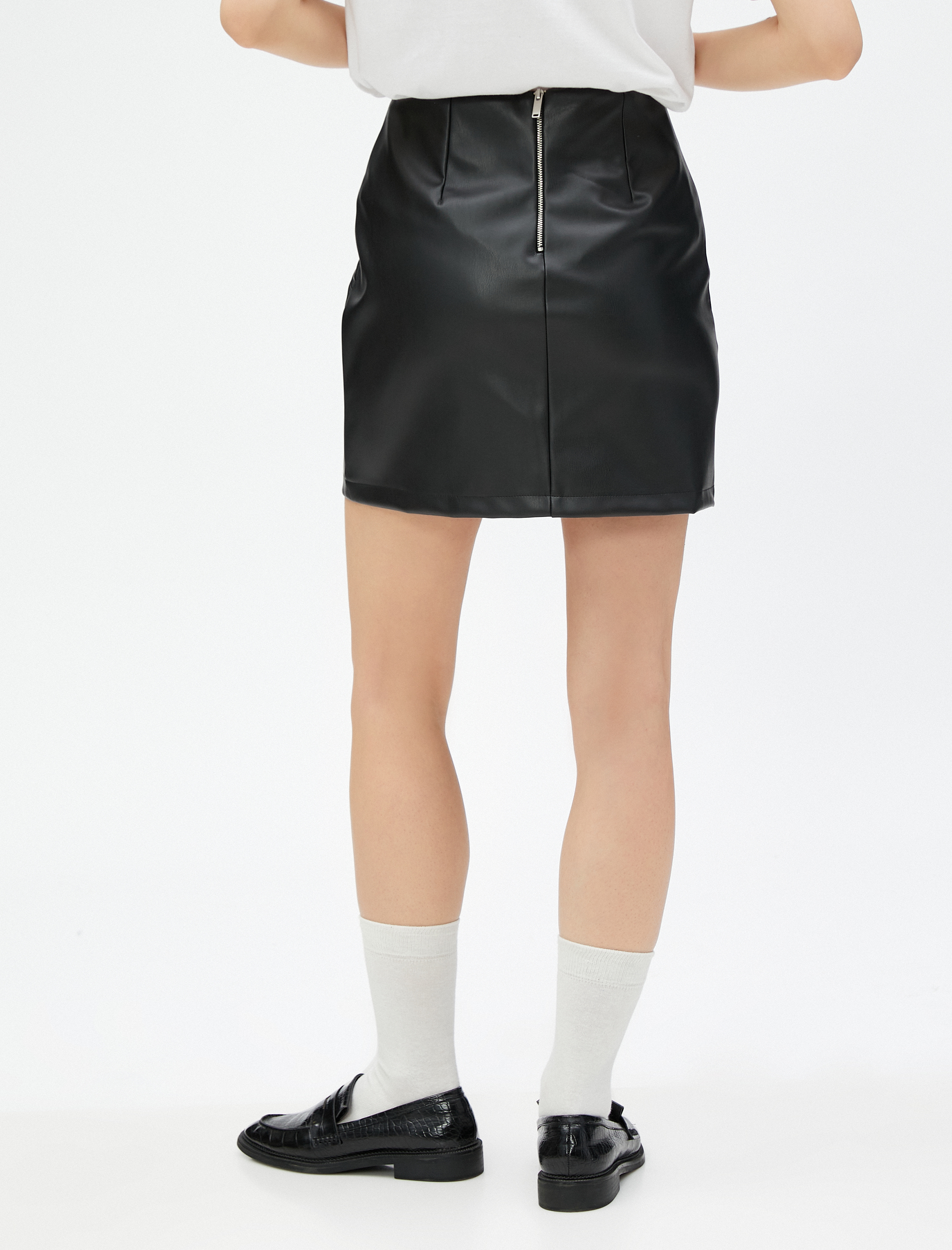   Suni Deri Mini Etek Dikiş Detaylı Fermuarlı